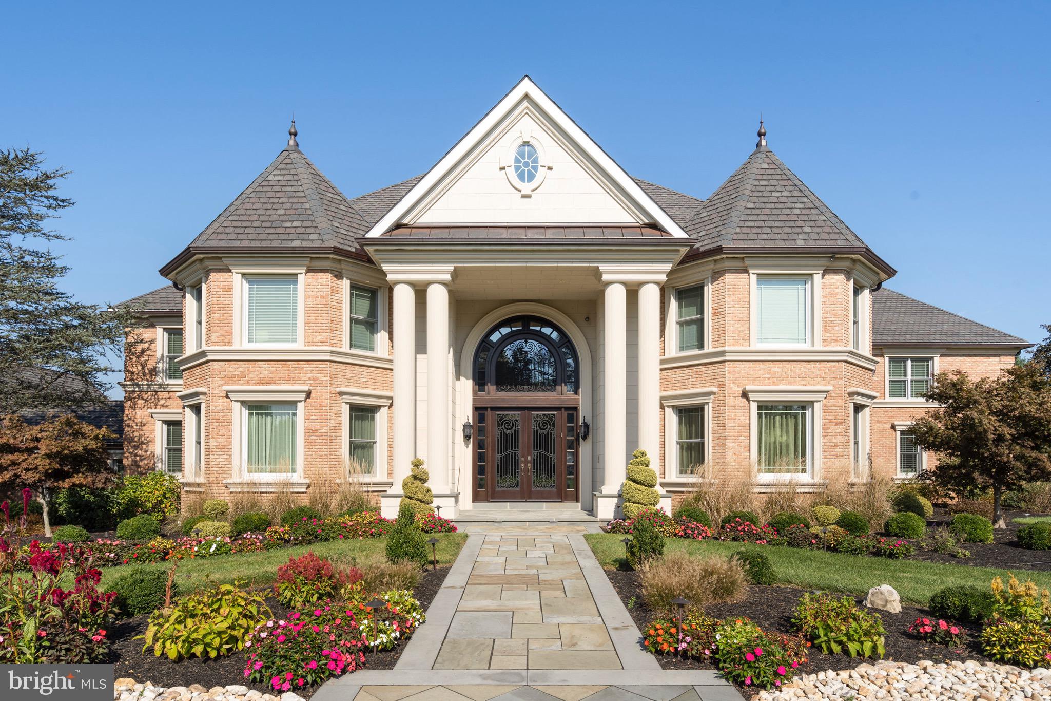 GRENOBLE MANOR - Residential