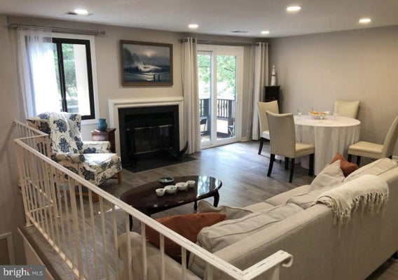 9753 HELLINGLY PL APT 19, MONTGOMERY VILLAGE, MD 20886 - Image 88e93e2061b7408fb87185bba5f2cdde/66052302