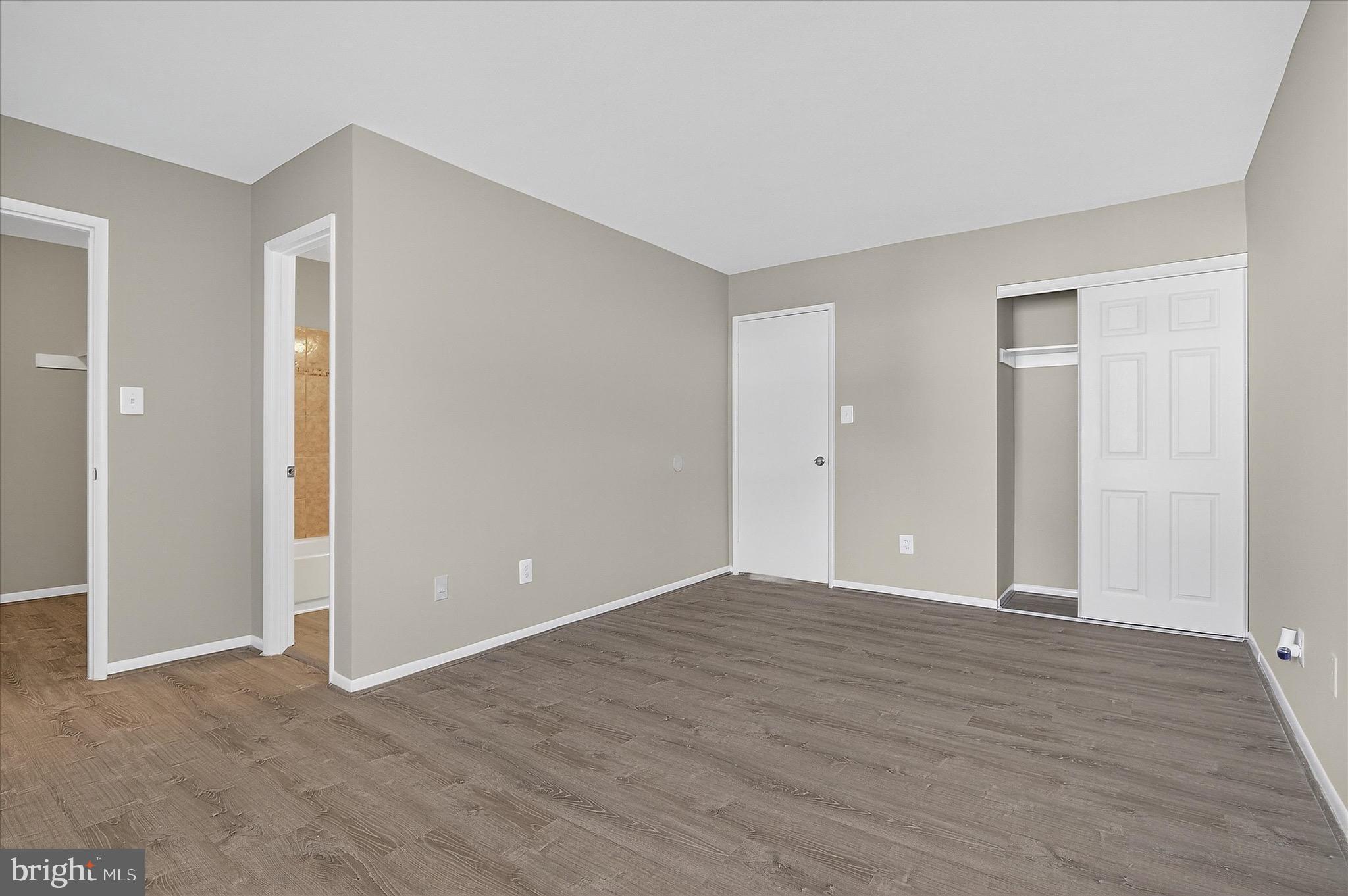 402 RENEAU WAY