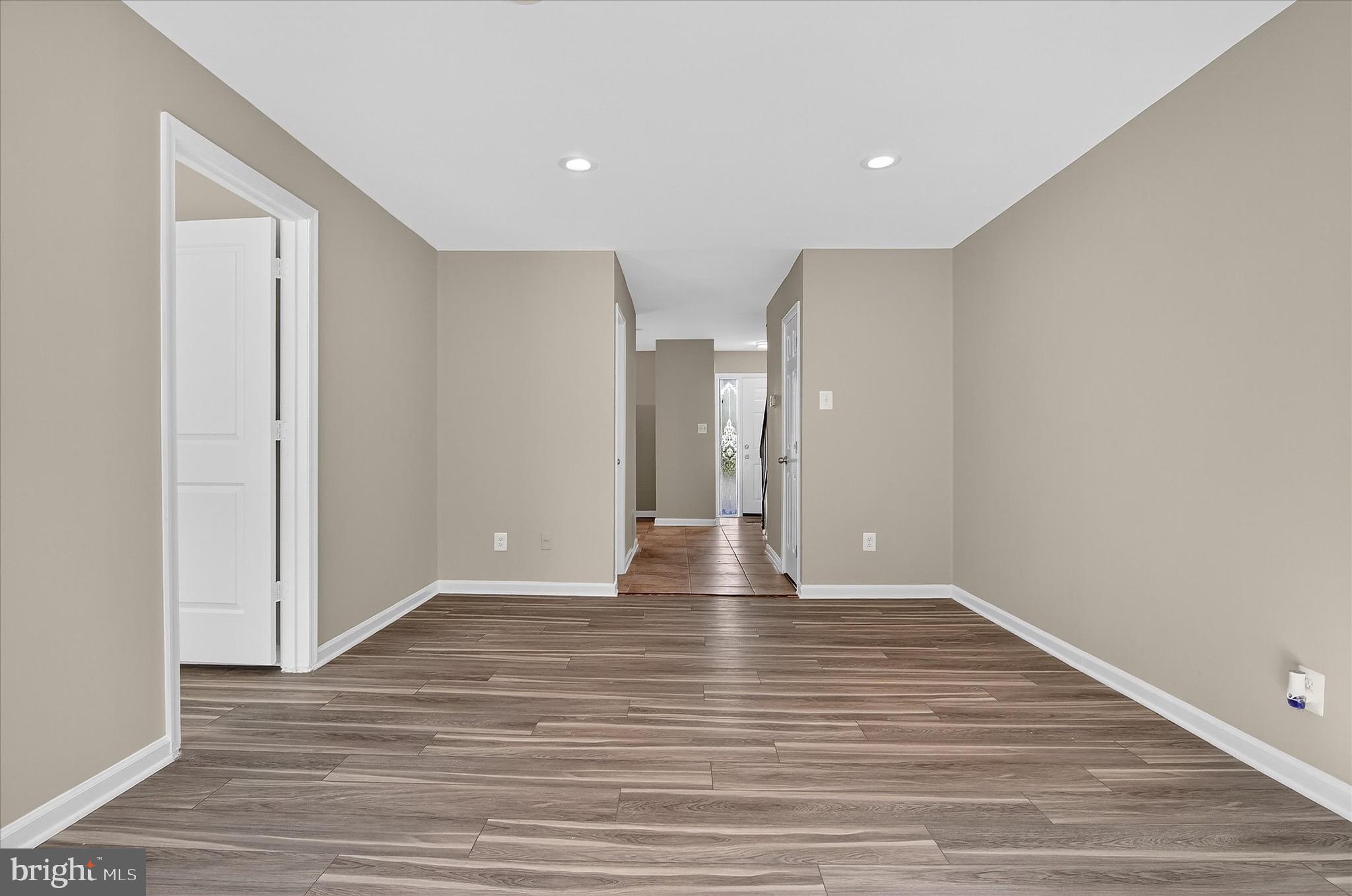 CRESTVIEW MEADOWS - Residential