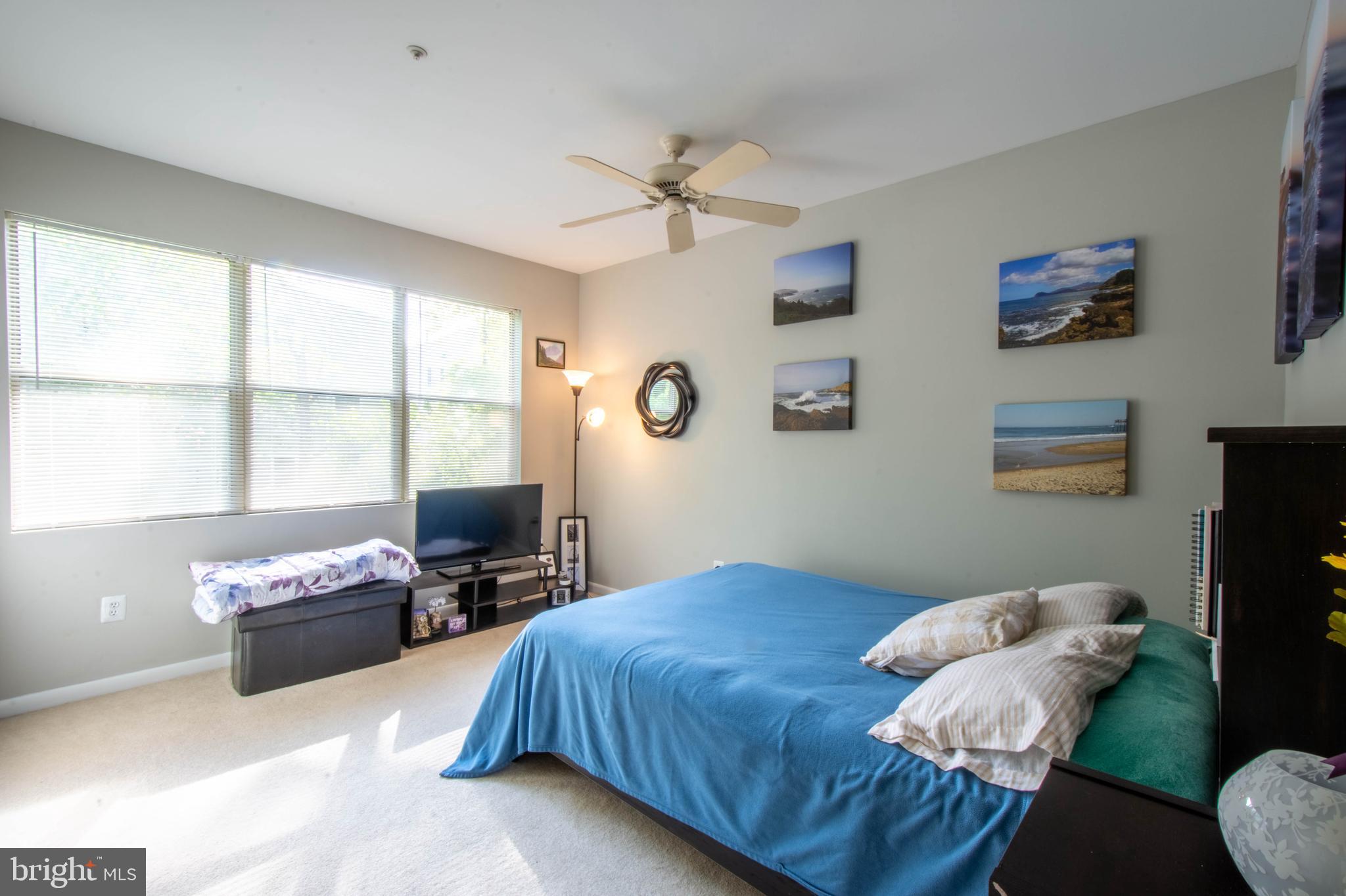 ANNAPOLIS OVERLOOK - Residential