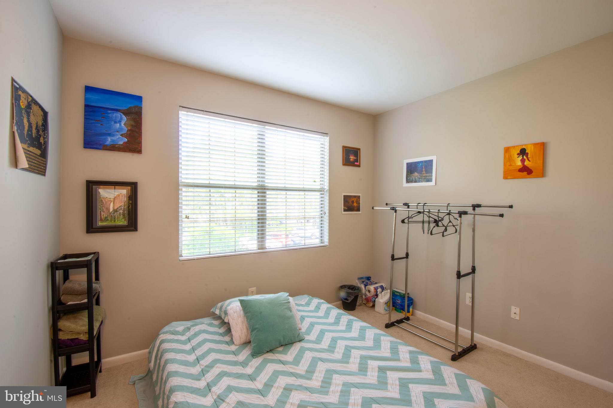 ANNAPOLIS OVERLOOK - Residential