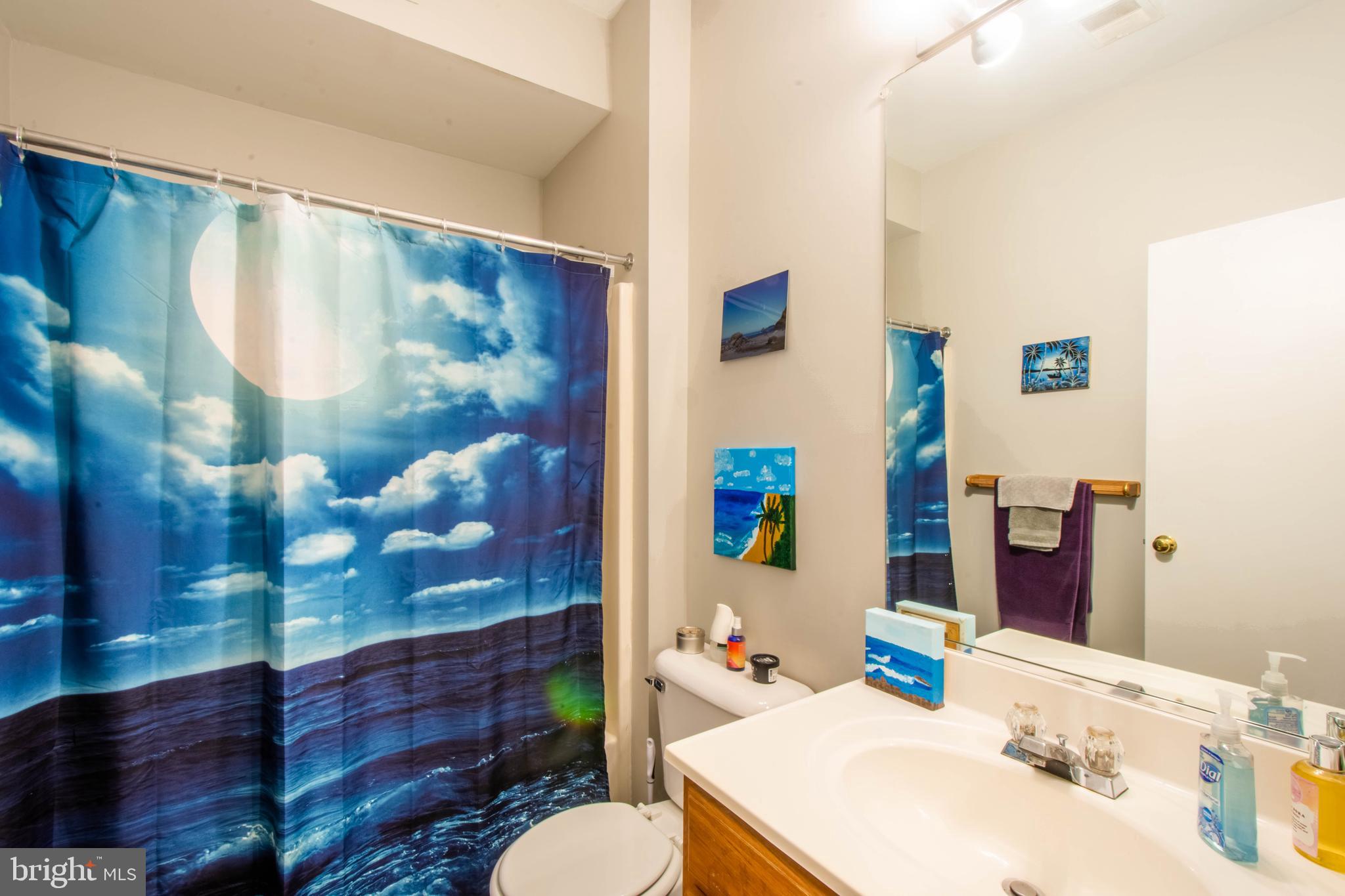 ANNAPOLIS OVERLOOK - Residential