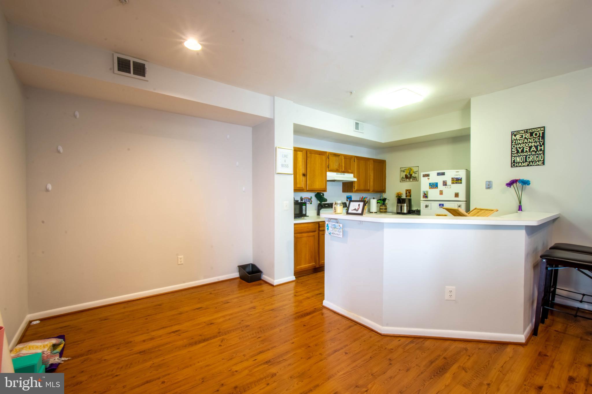 ANNAPOLIS OVERLOOK - Residential