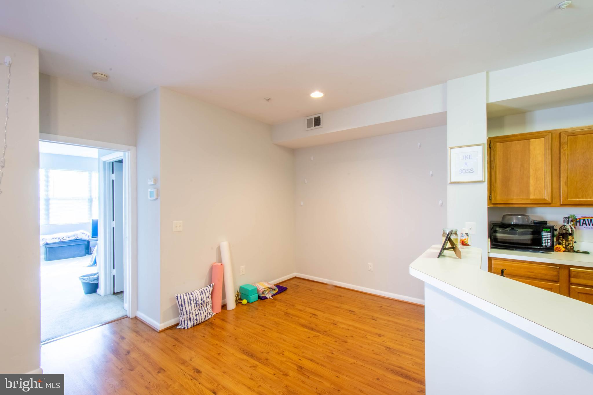 ANNAPOLIS OVERLOOK - Residential