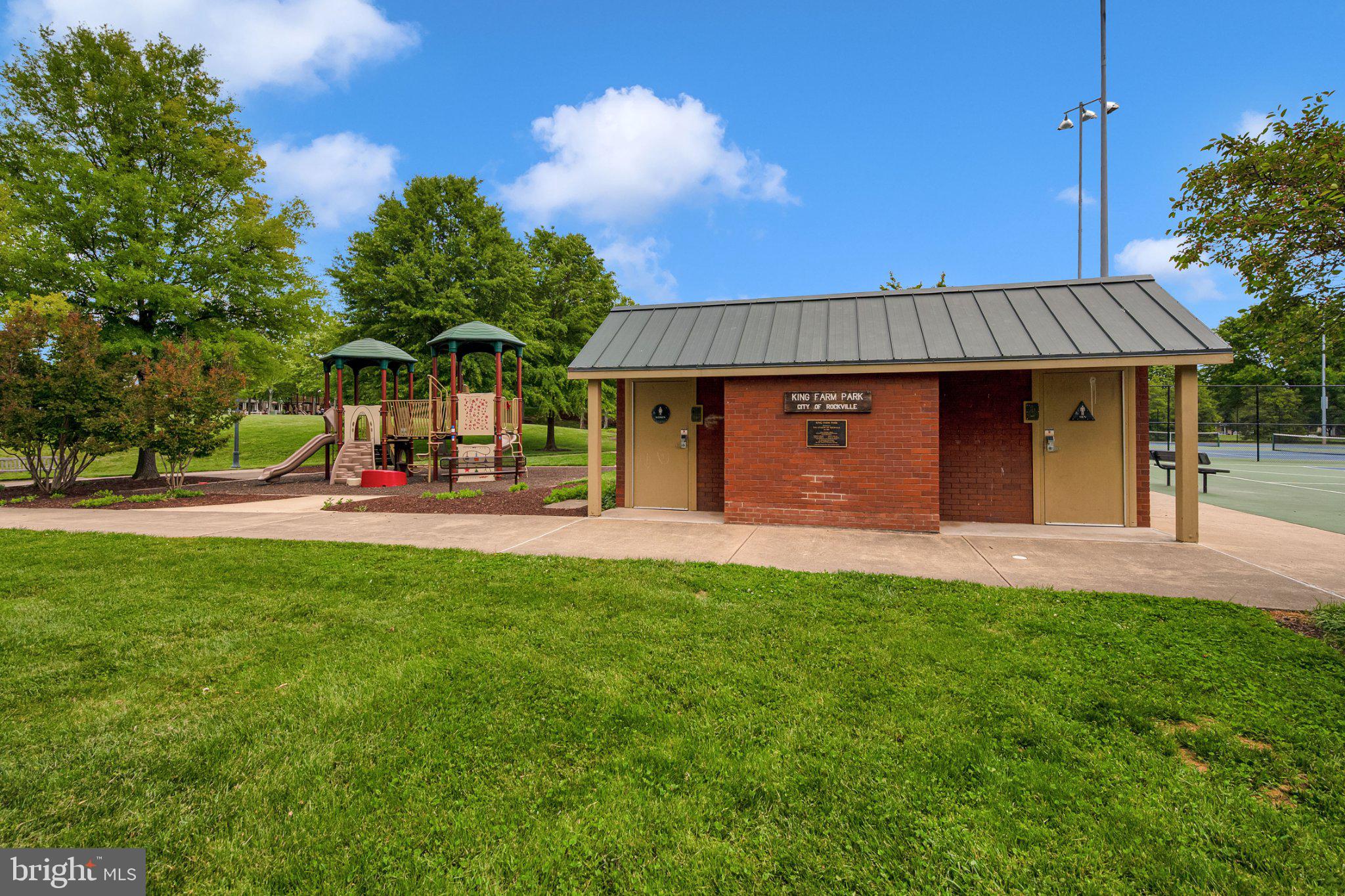 KING FARM - Residential