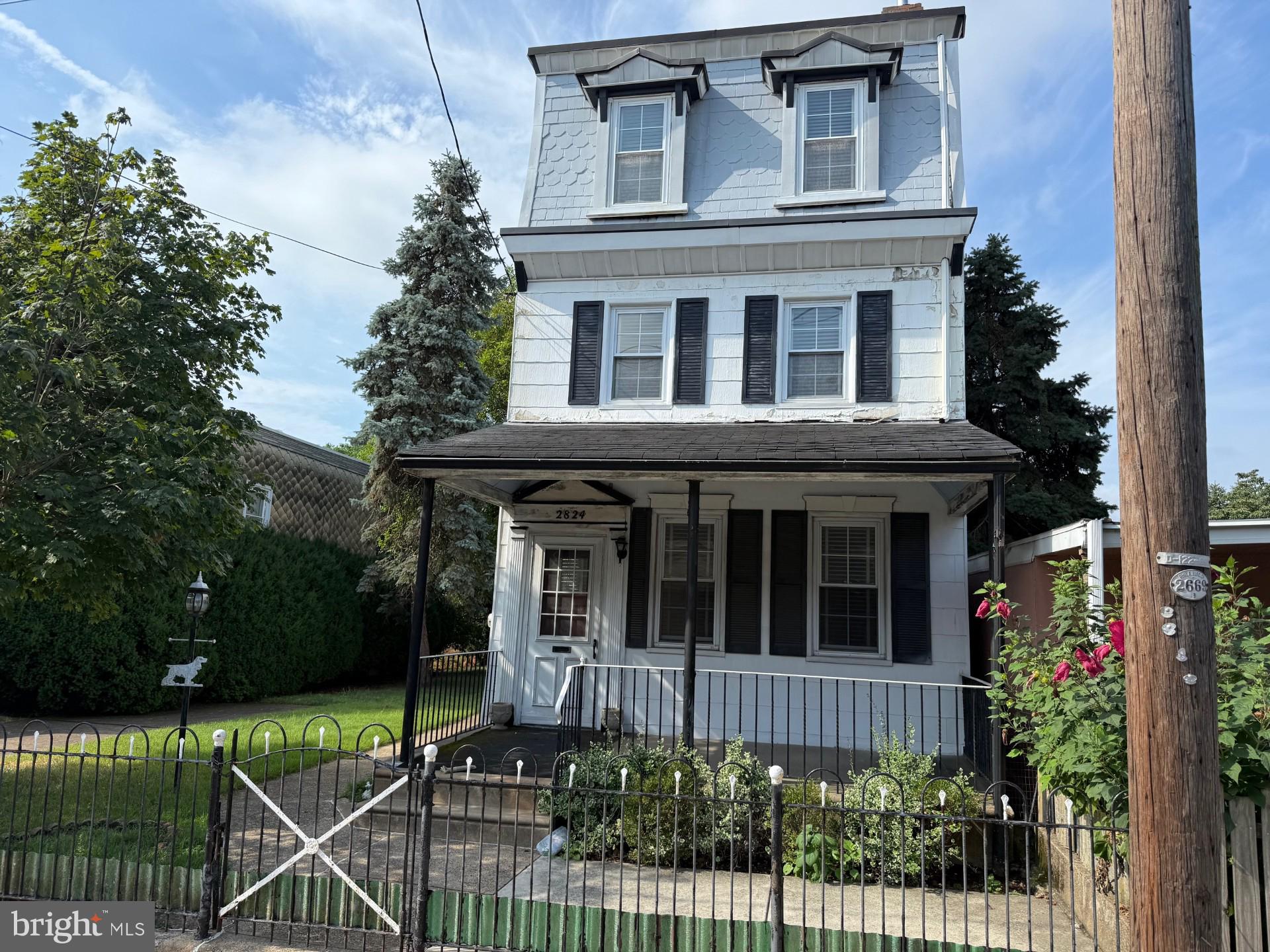 A must see spacious Bridesburg single with 4 bedrooms in need of cosmetics, upgrading and updating. Situated on a 50x125 lot-6225 sq.ft great for first time buyer featuring endless possibilities and potential is clearly evident. House being sold in "as-is" condition. No guarantees or warranties. Possible potential subdivisions.