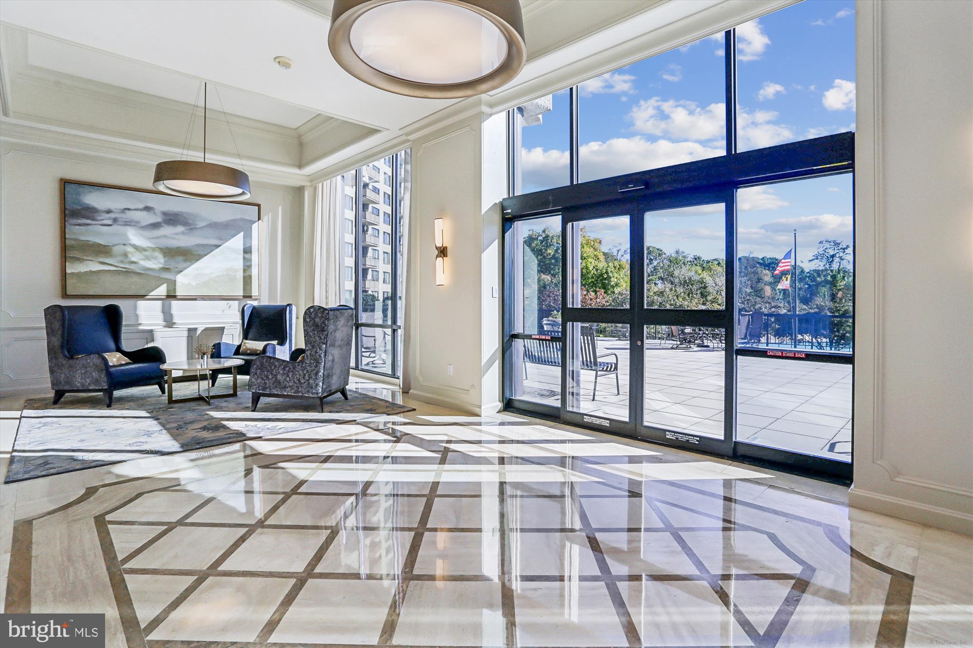 POOKS HILL - Residential