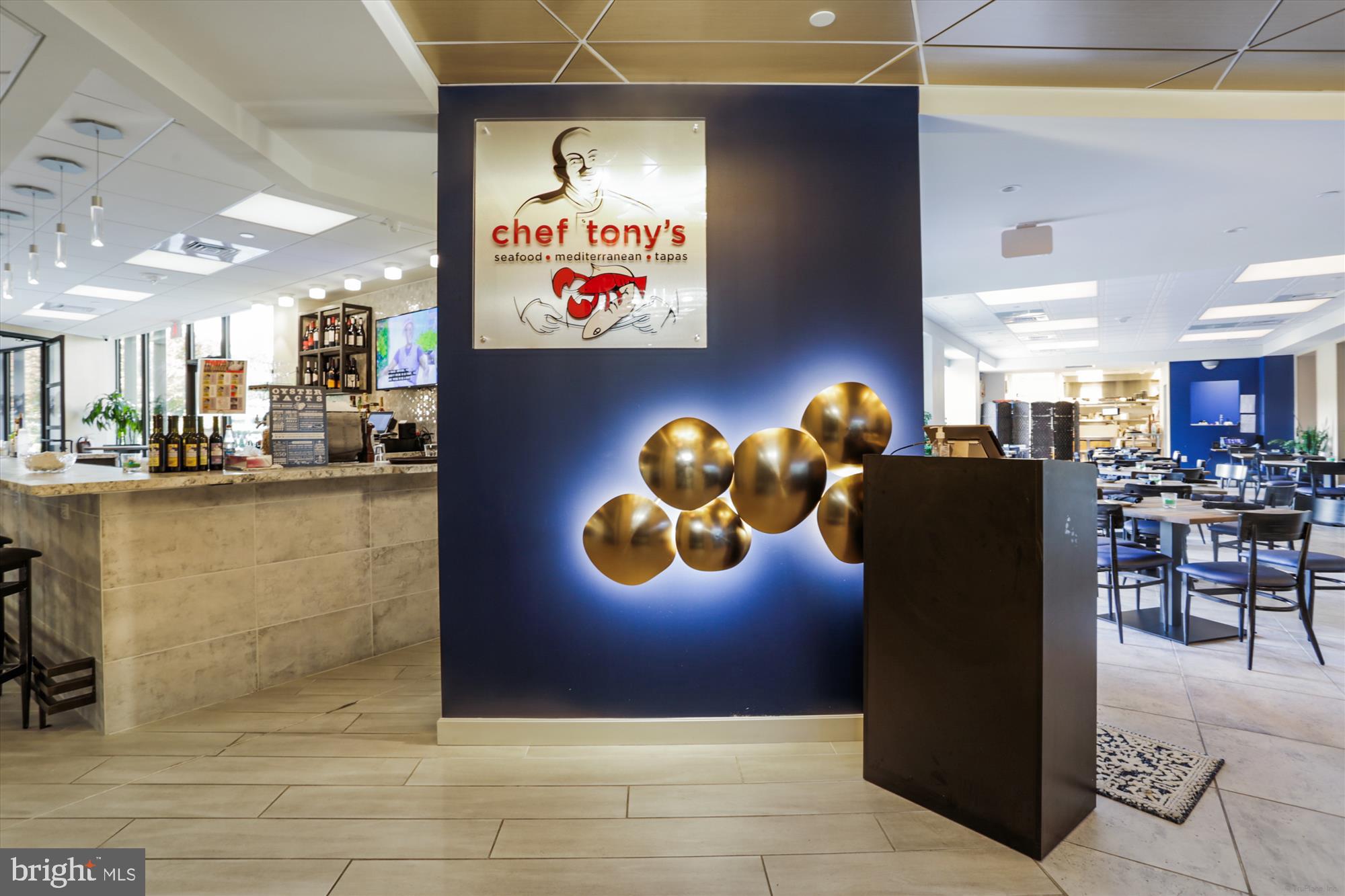 POOKS HILL - Residential