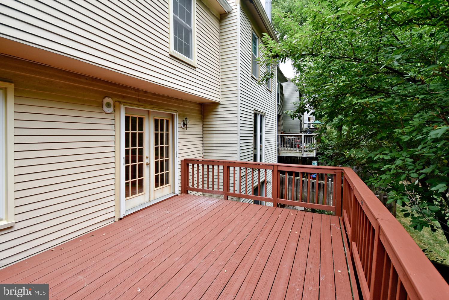 SPRINGFIELD OAKS - Residential