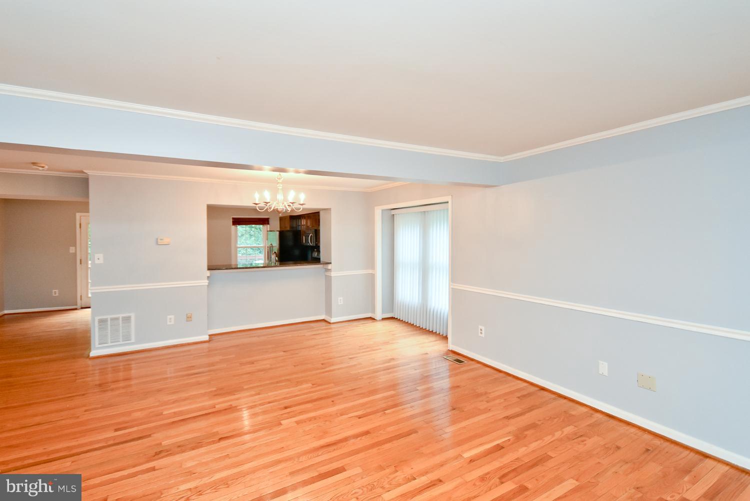 SPRINGFIELD OAKS - Residential