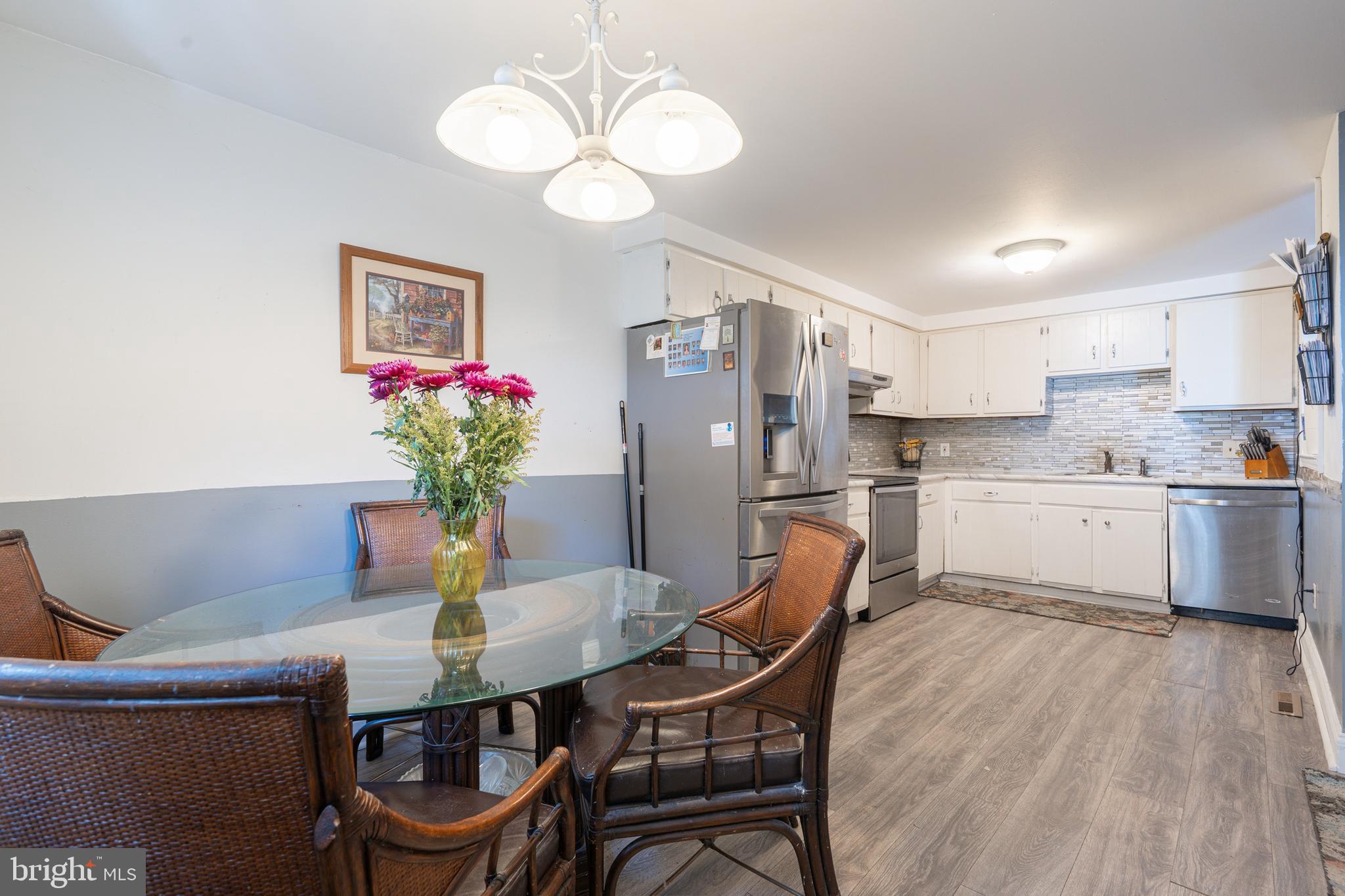 WALBERT ESTATES - Residential