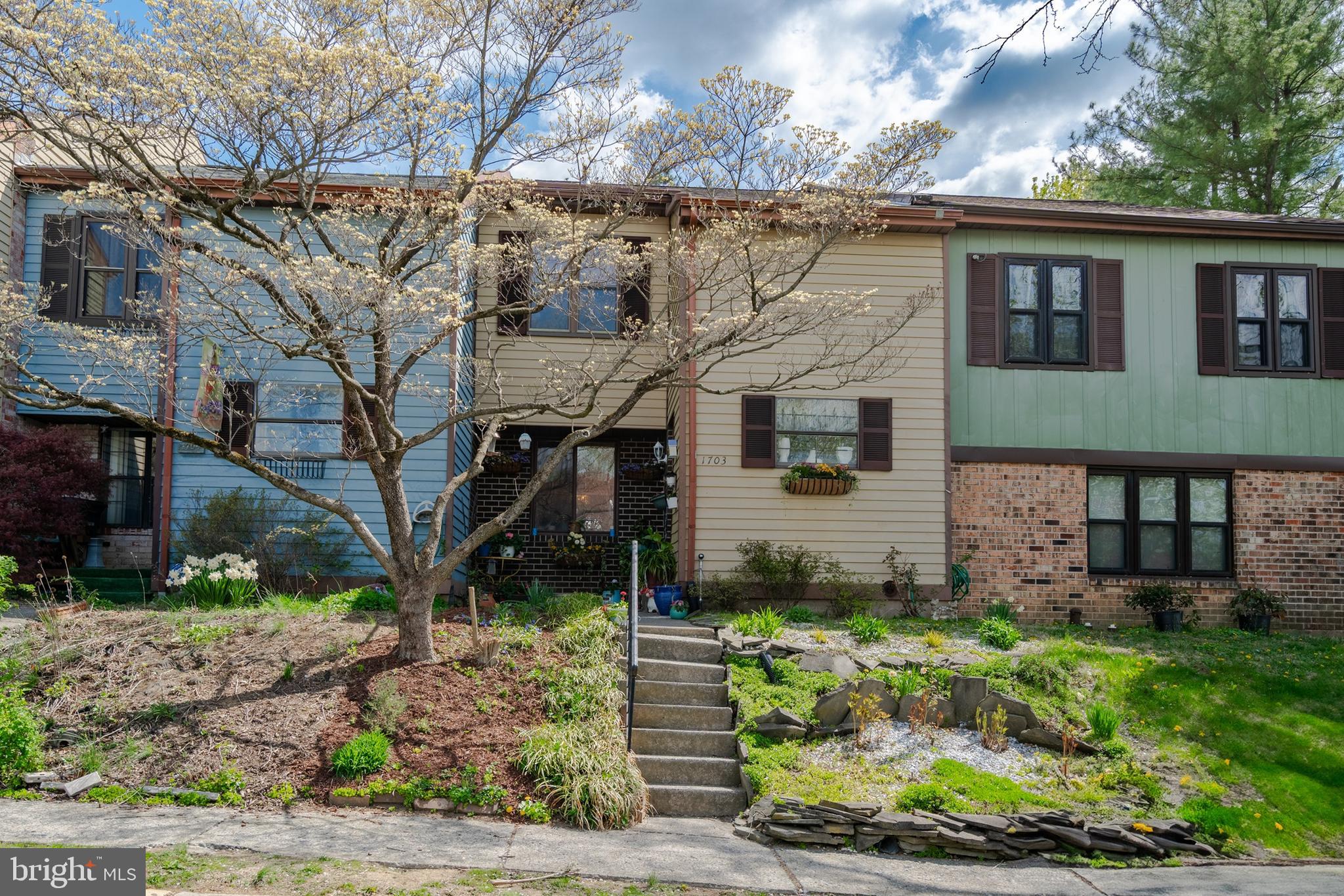 WALBERT ESTATES - Residential