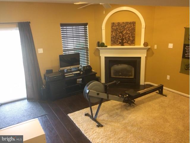 NORBECK GROVE - Residential