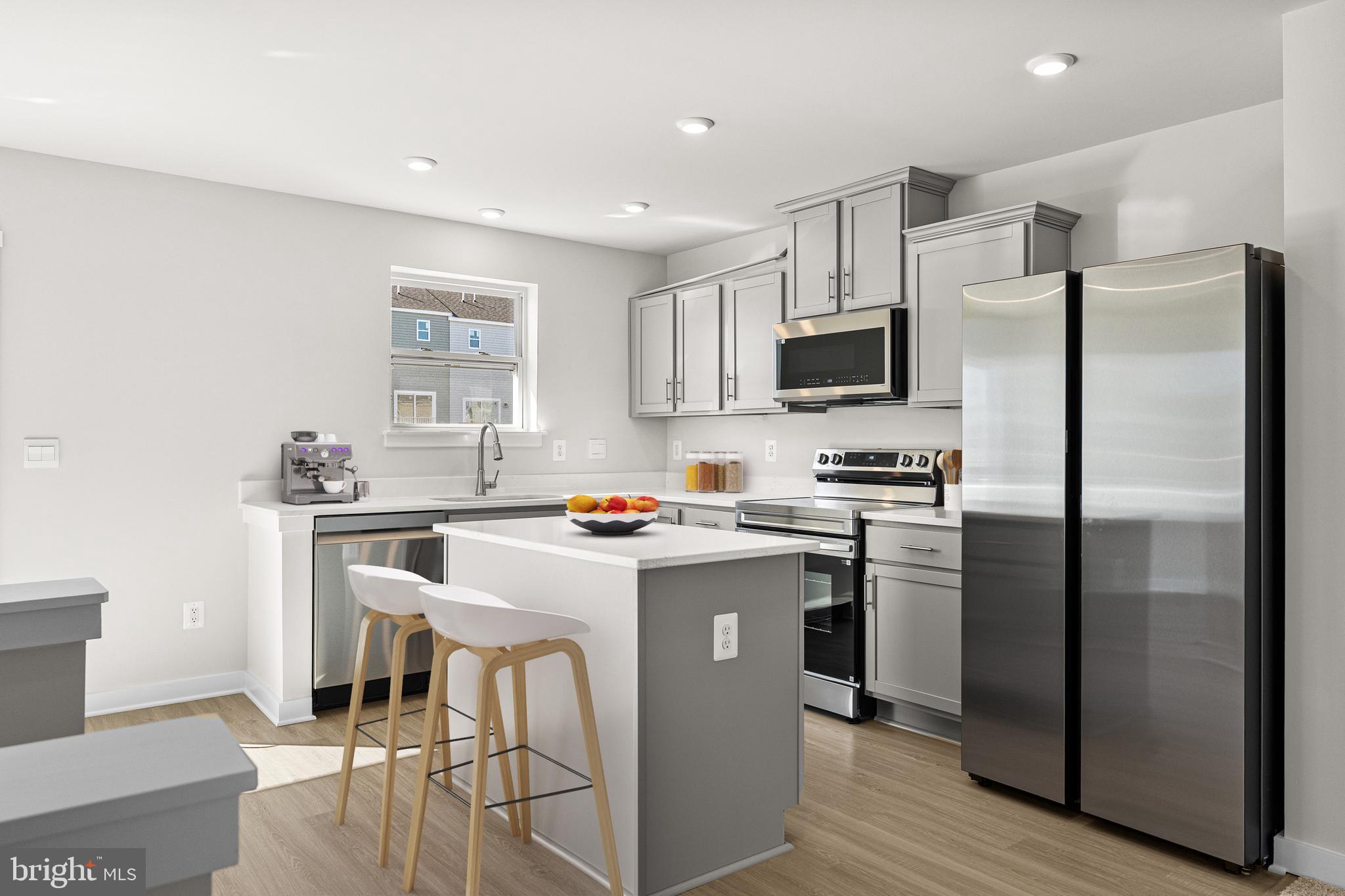 HUNTWELL WEST - Residential