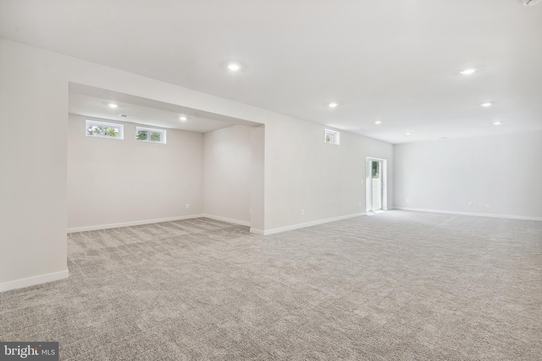 CLEVENGER CORNER VILLAGE - Residential