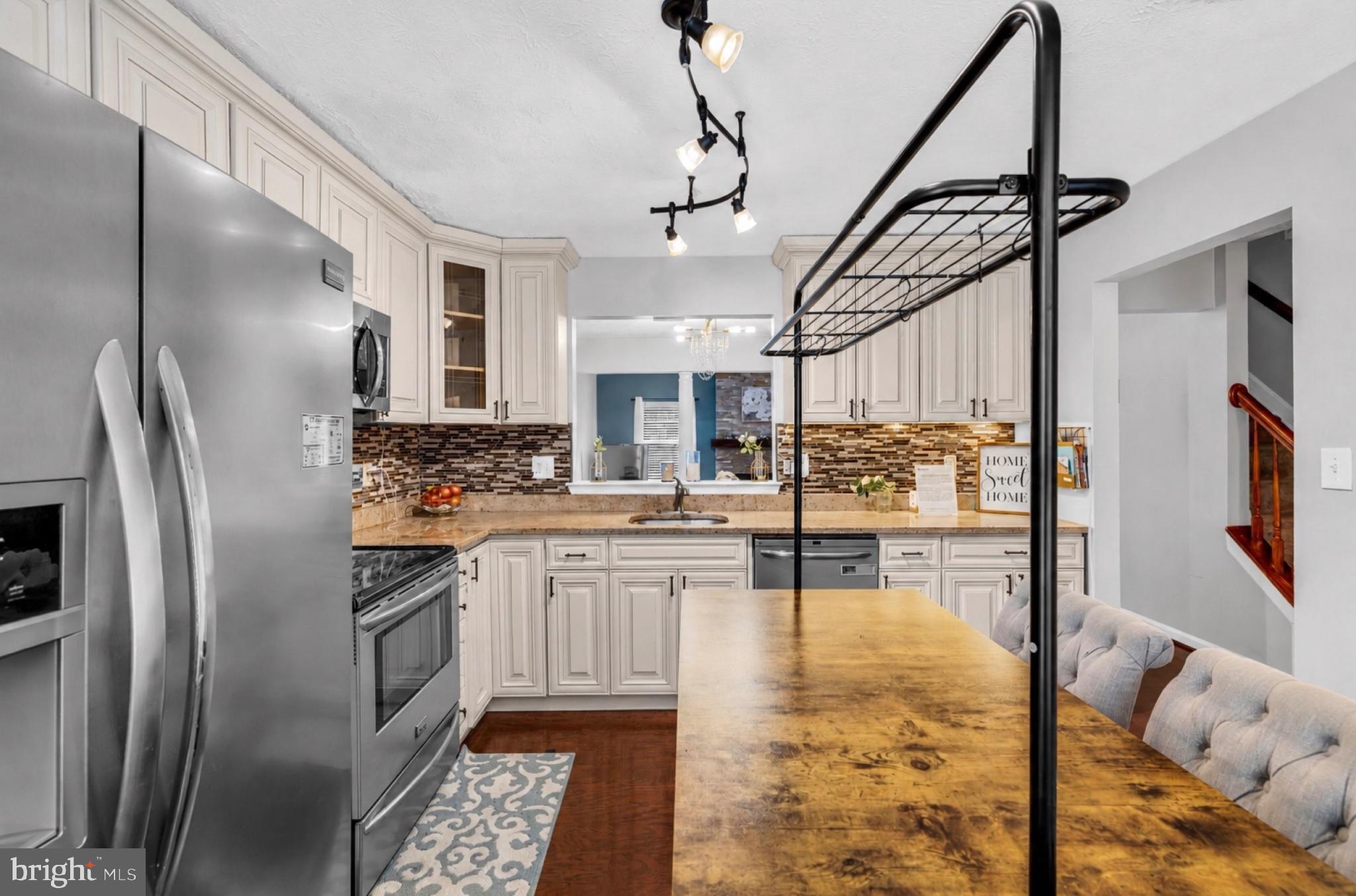 BOWLING BROOK FARMS - Residential