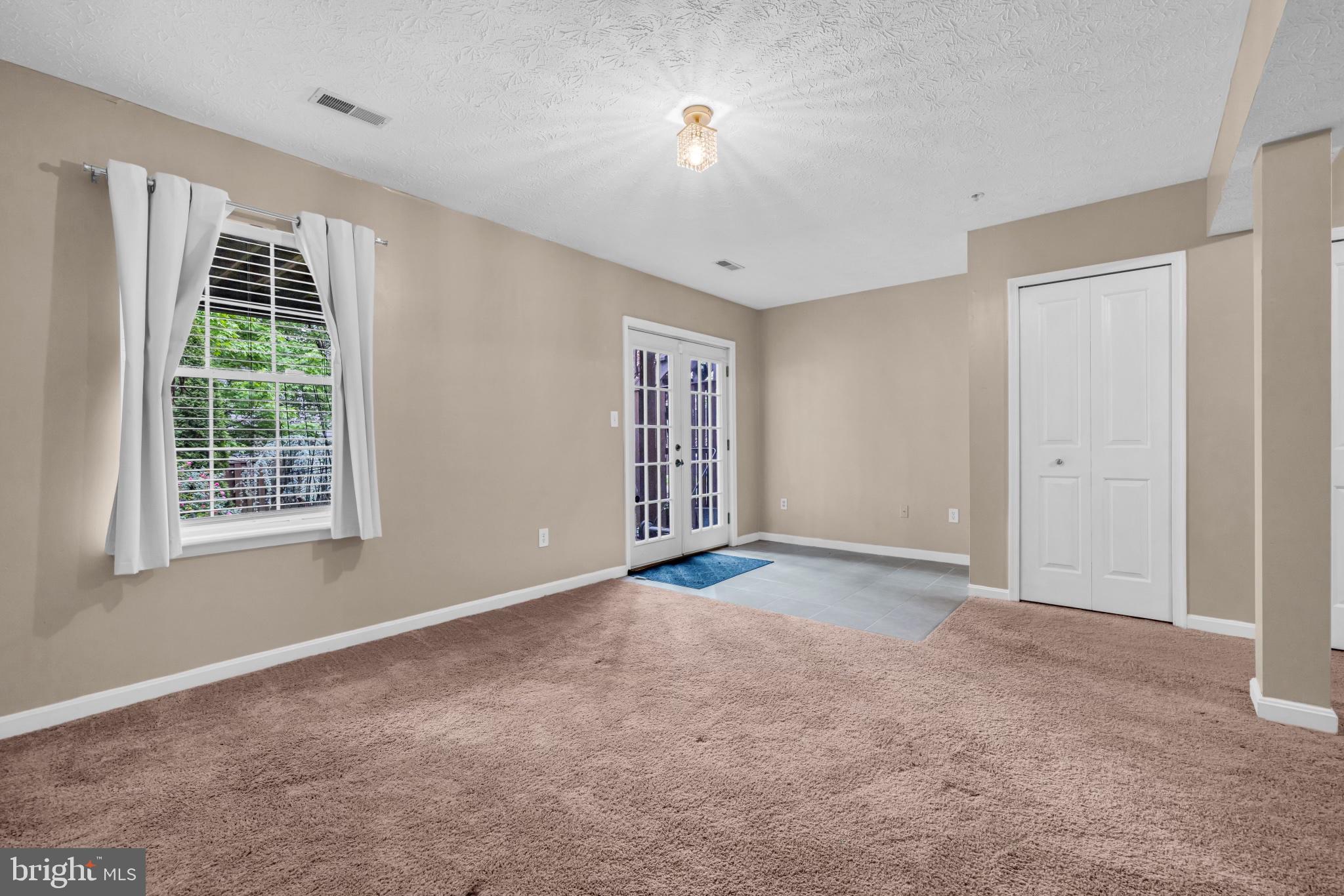 BOWLING BROOK FARMS - Residential
