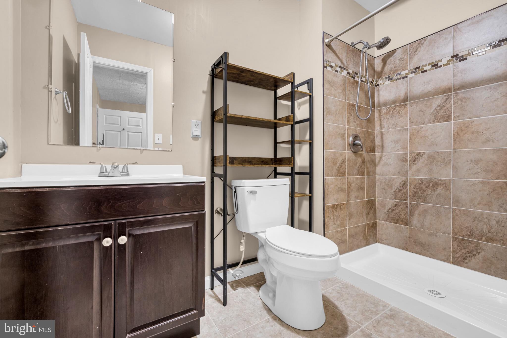 BOWLING BROOK FARMS - Residential