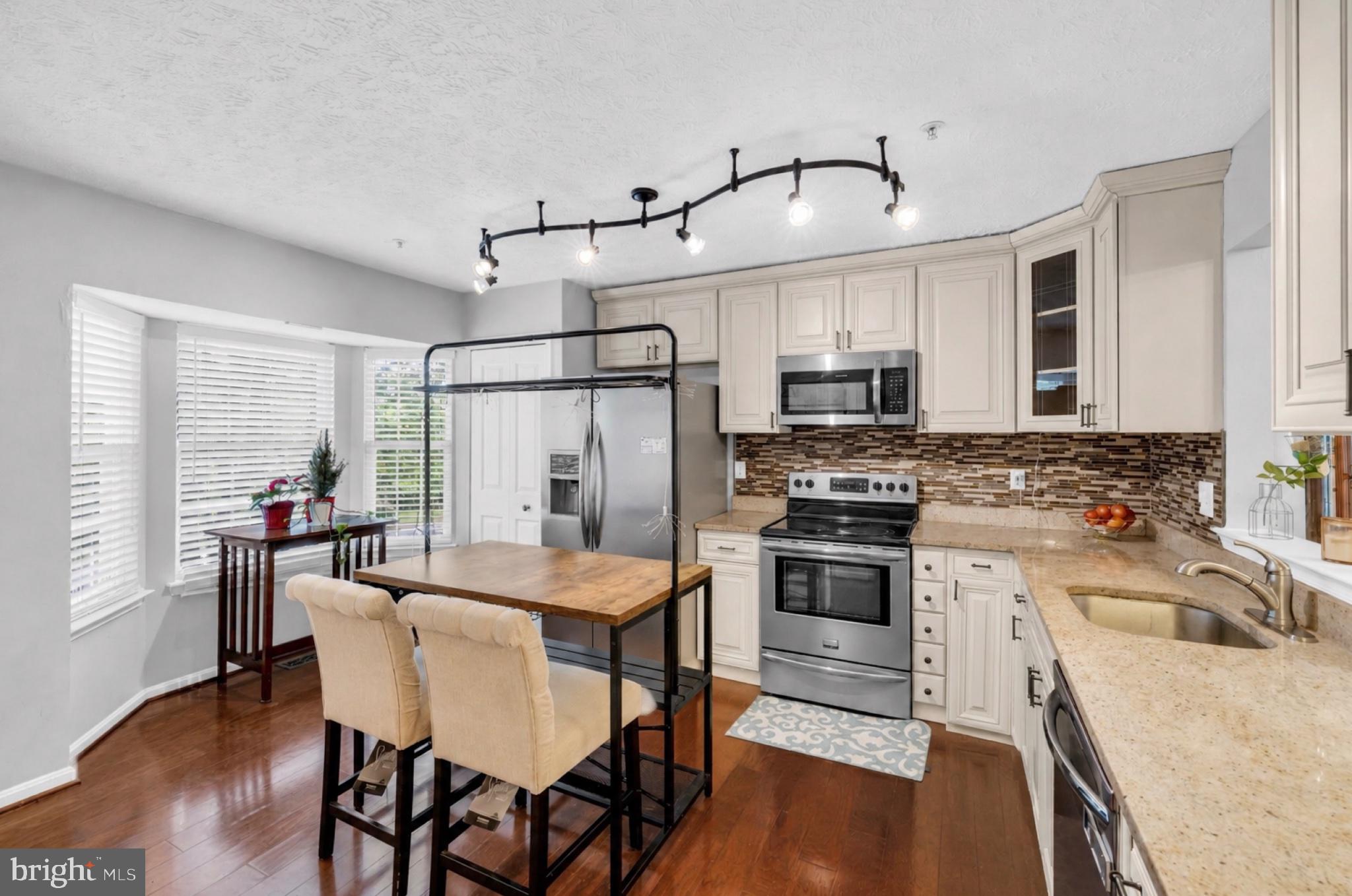 BOWLING BROOK FARMS - Residential