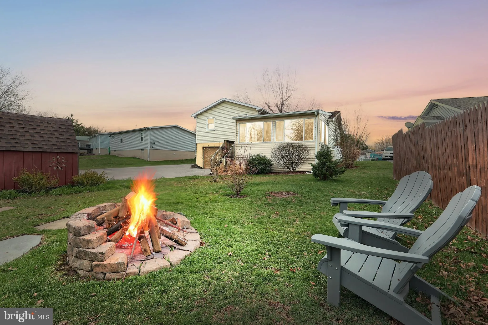 New Oxford, Pennsylvania 17350, United States, 3 Bedrooms Bedrooms, ,1 BathroomBathrooms,Residential,Pending,104545