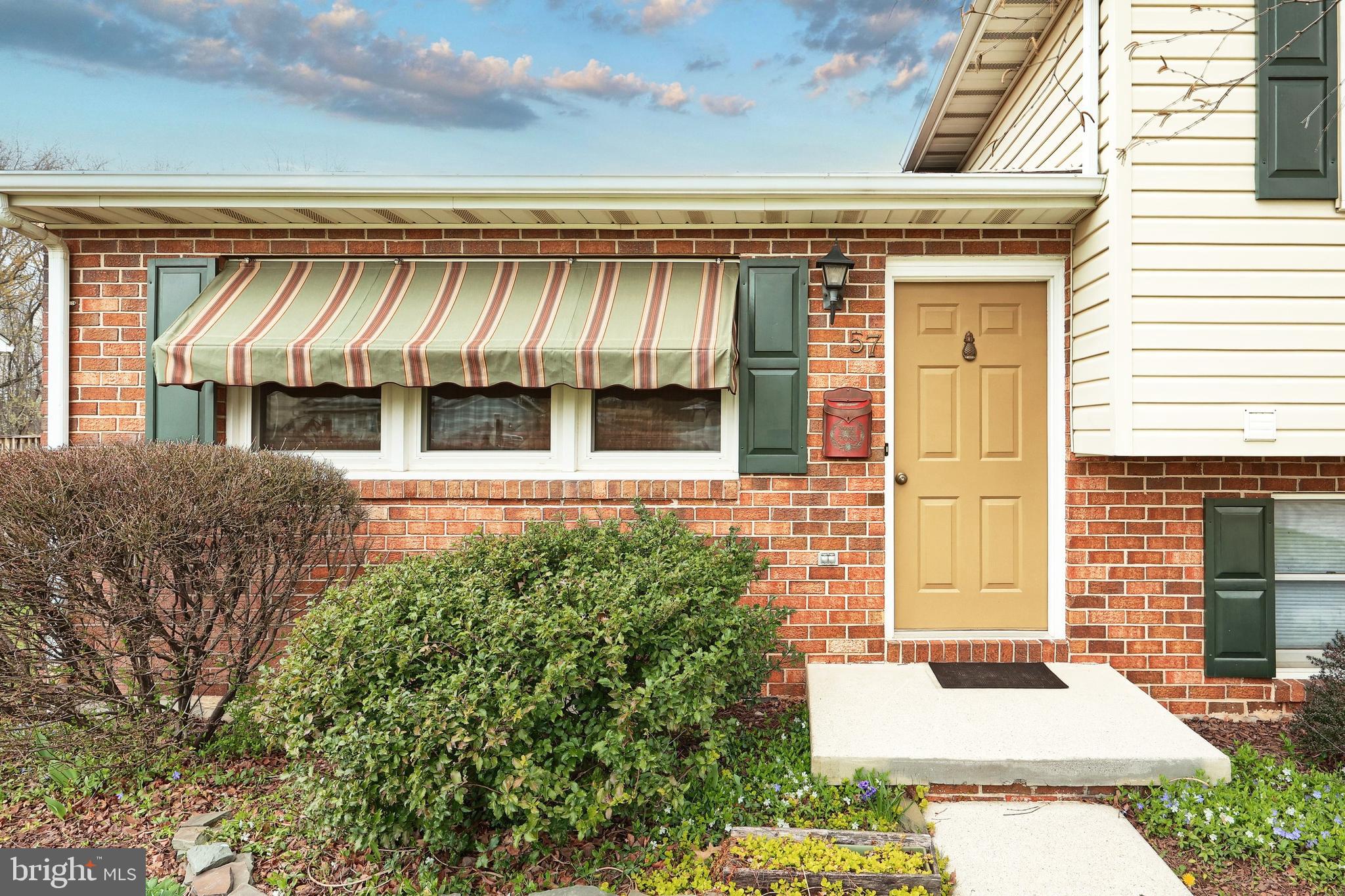 OXFORD ESTATES - Residential