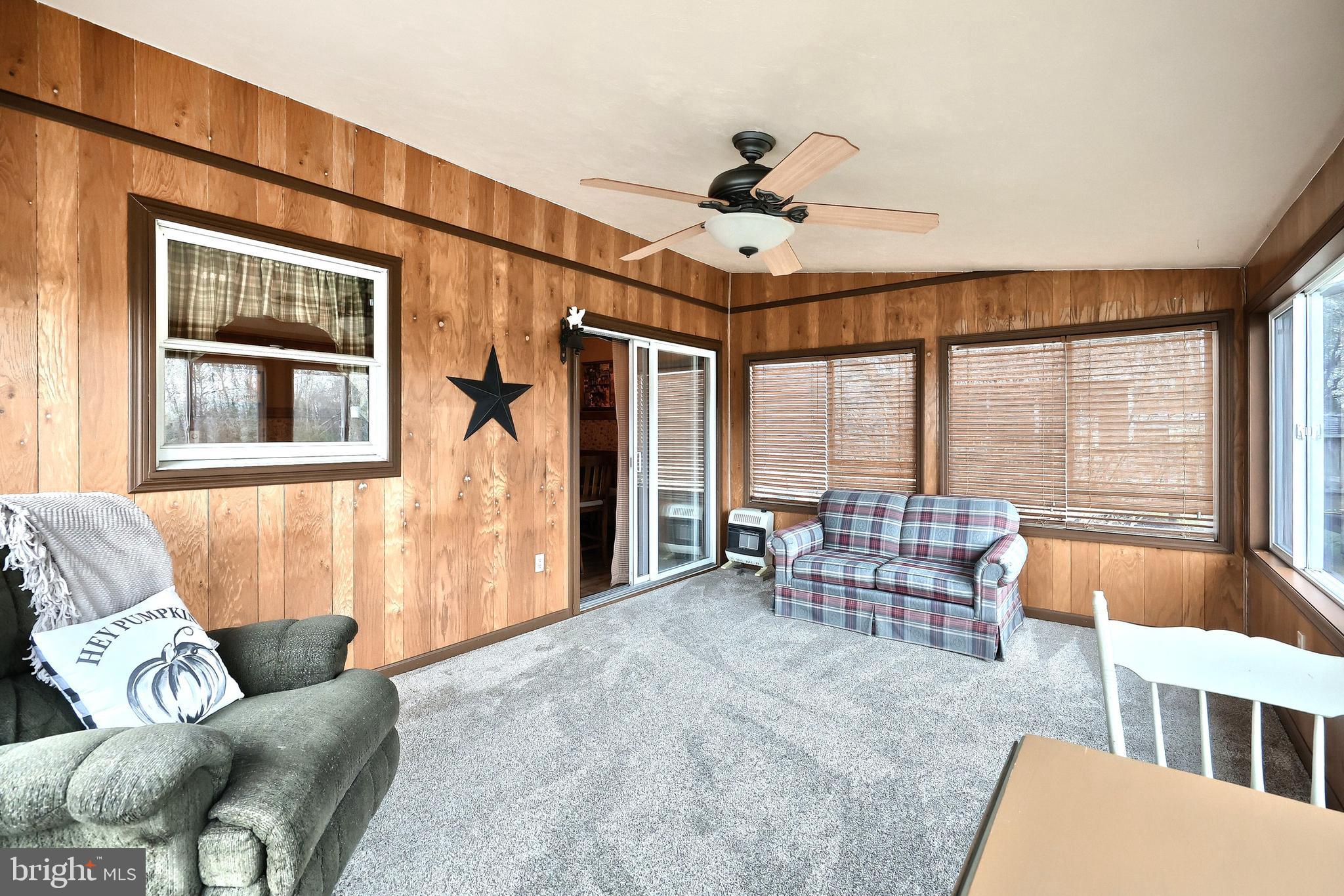 OXFORD ESTATES - Residential