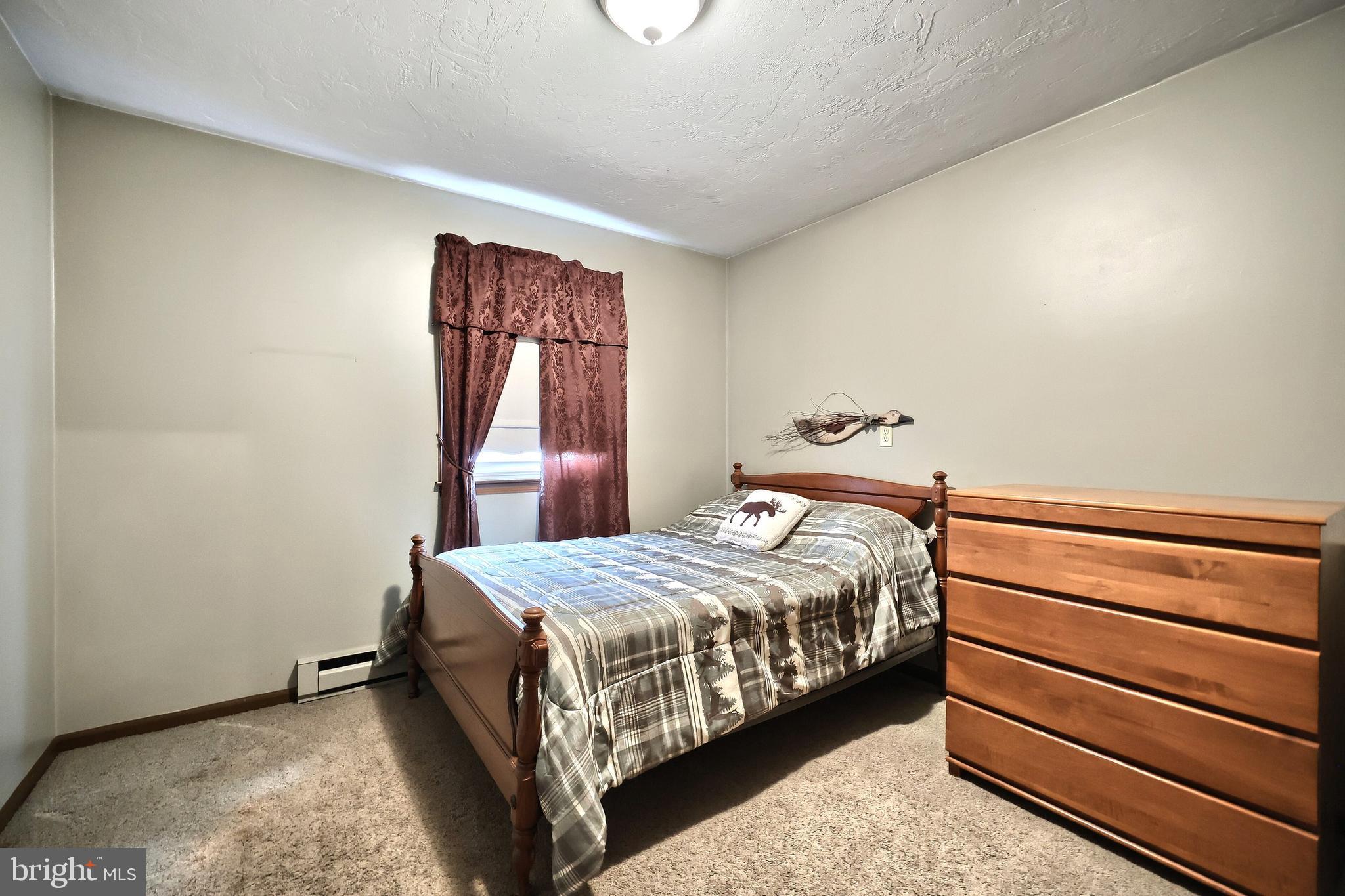 OXFORD ESTATES - Residential