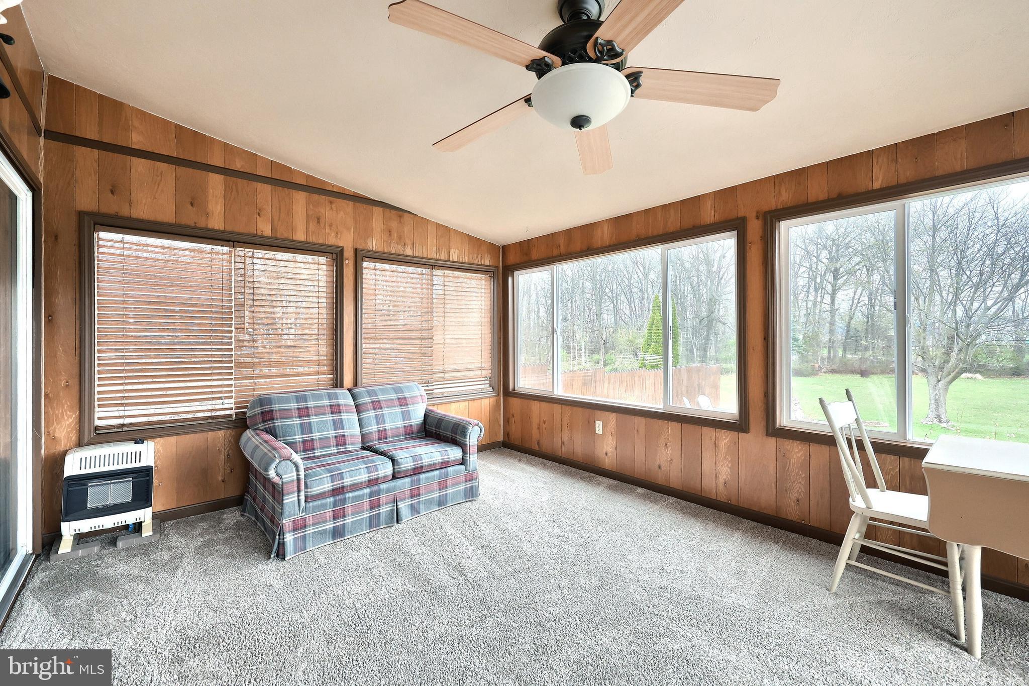 OXFORD ESTATES - Residential