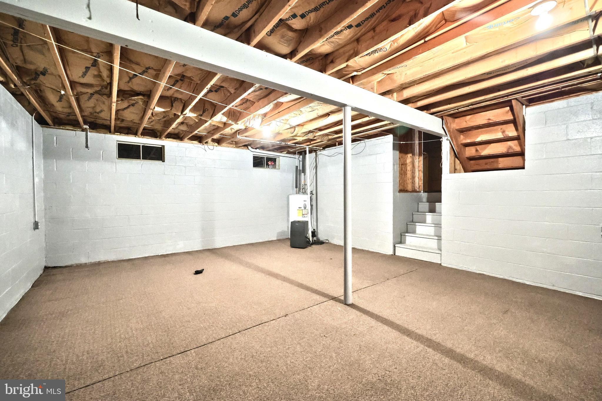 OXFORD ESTATES - Residential