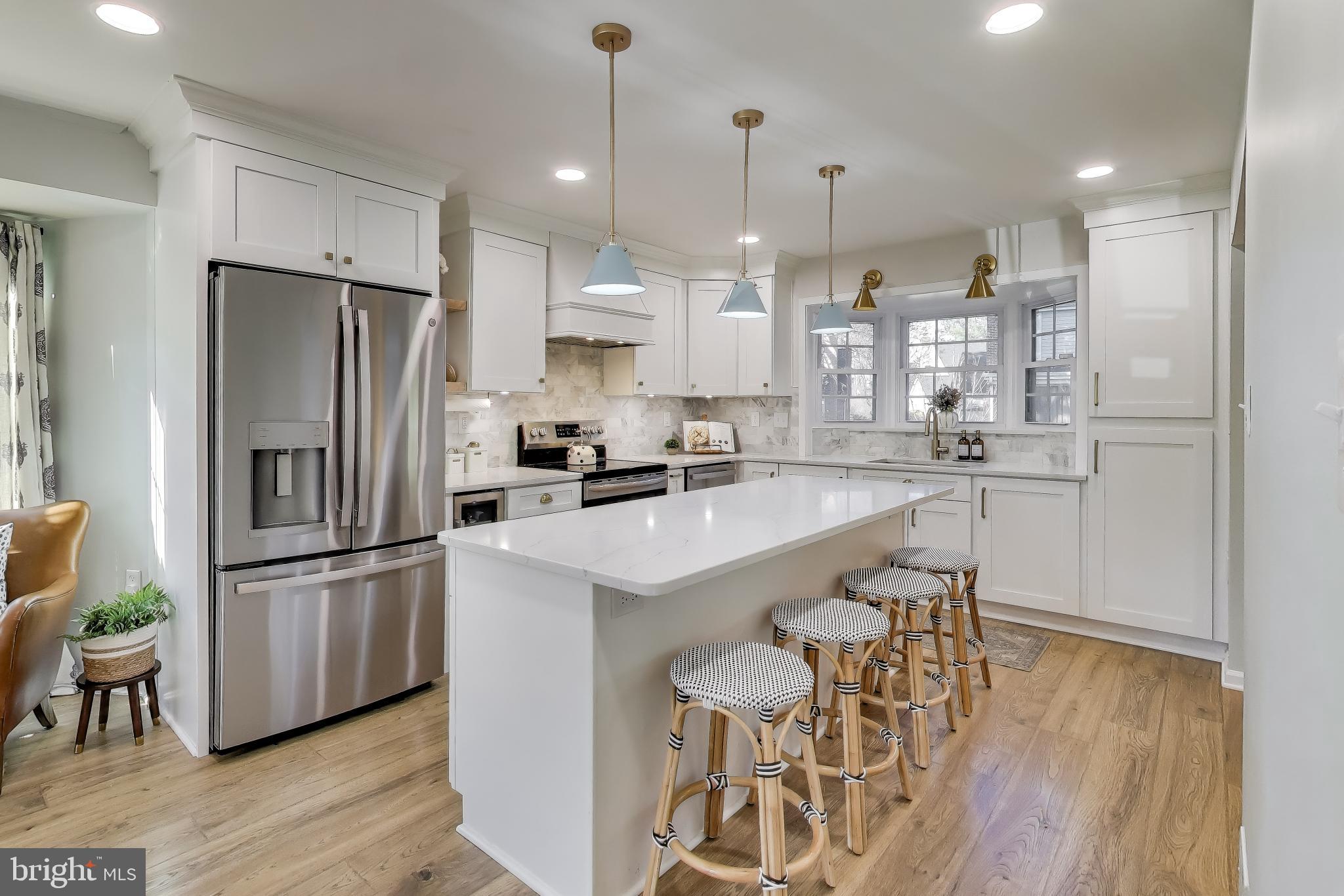 CHANTILLY HIGHLANDS - Residential