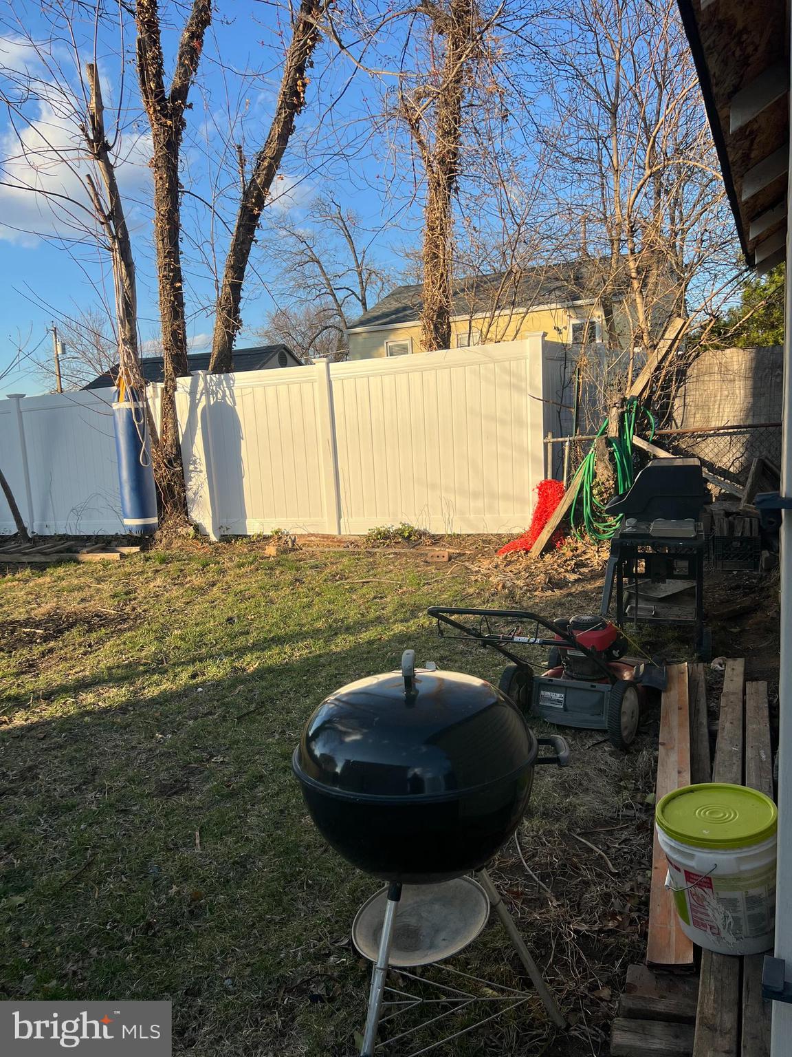 WHITE HOUSE HEIGHTS - Residential