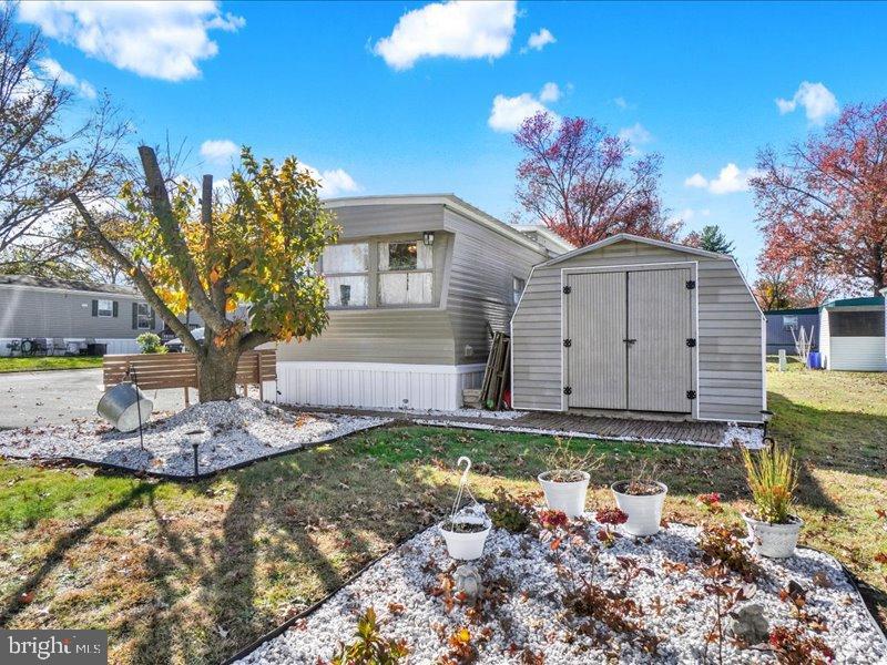 THUNDERBIRD MHP - Residential