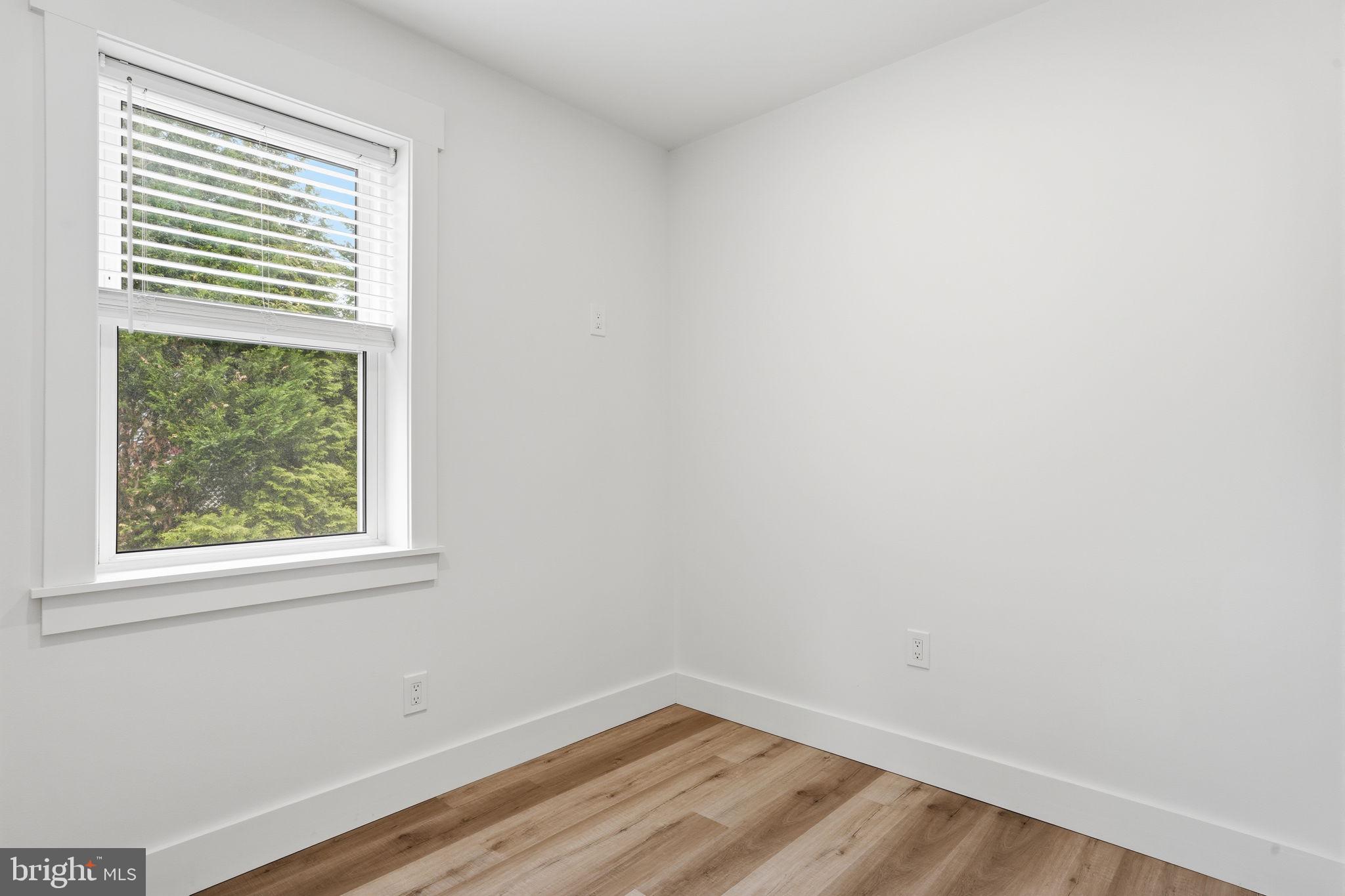 LANGHORNE TERRACE - Residential