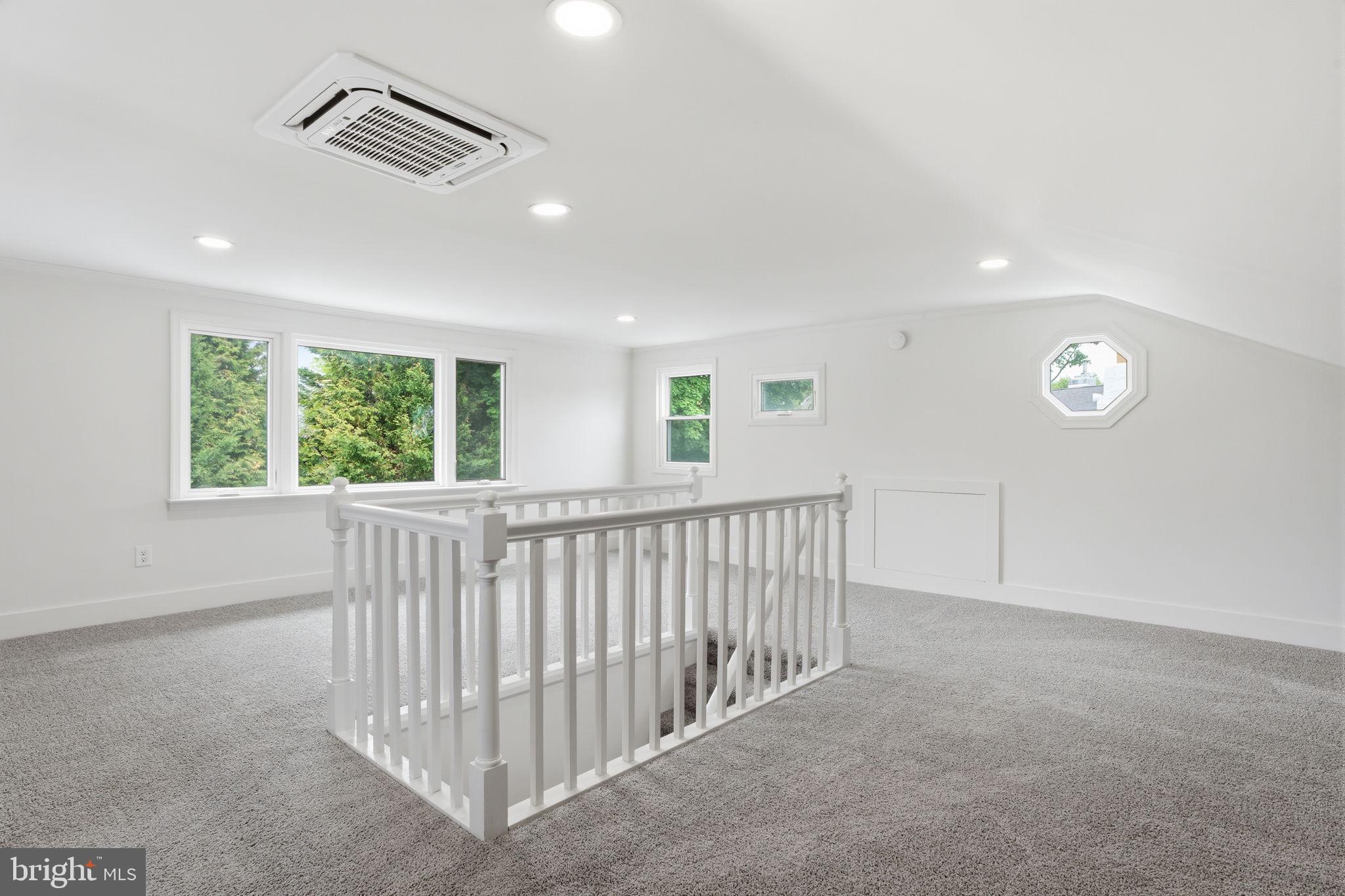 LANGHORNE TERRACE - Residential