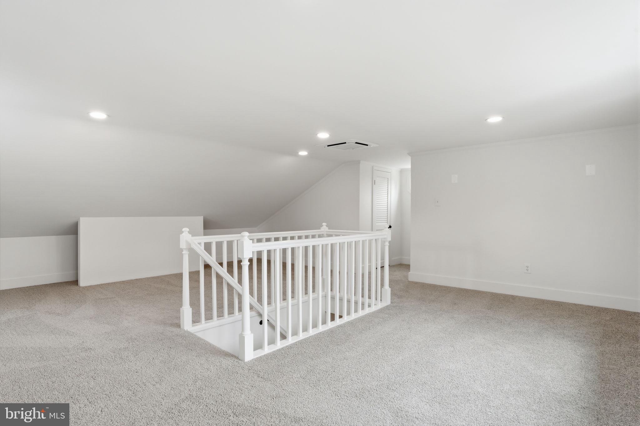 LANGHORNE TERRACE - Residential