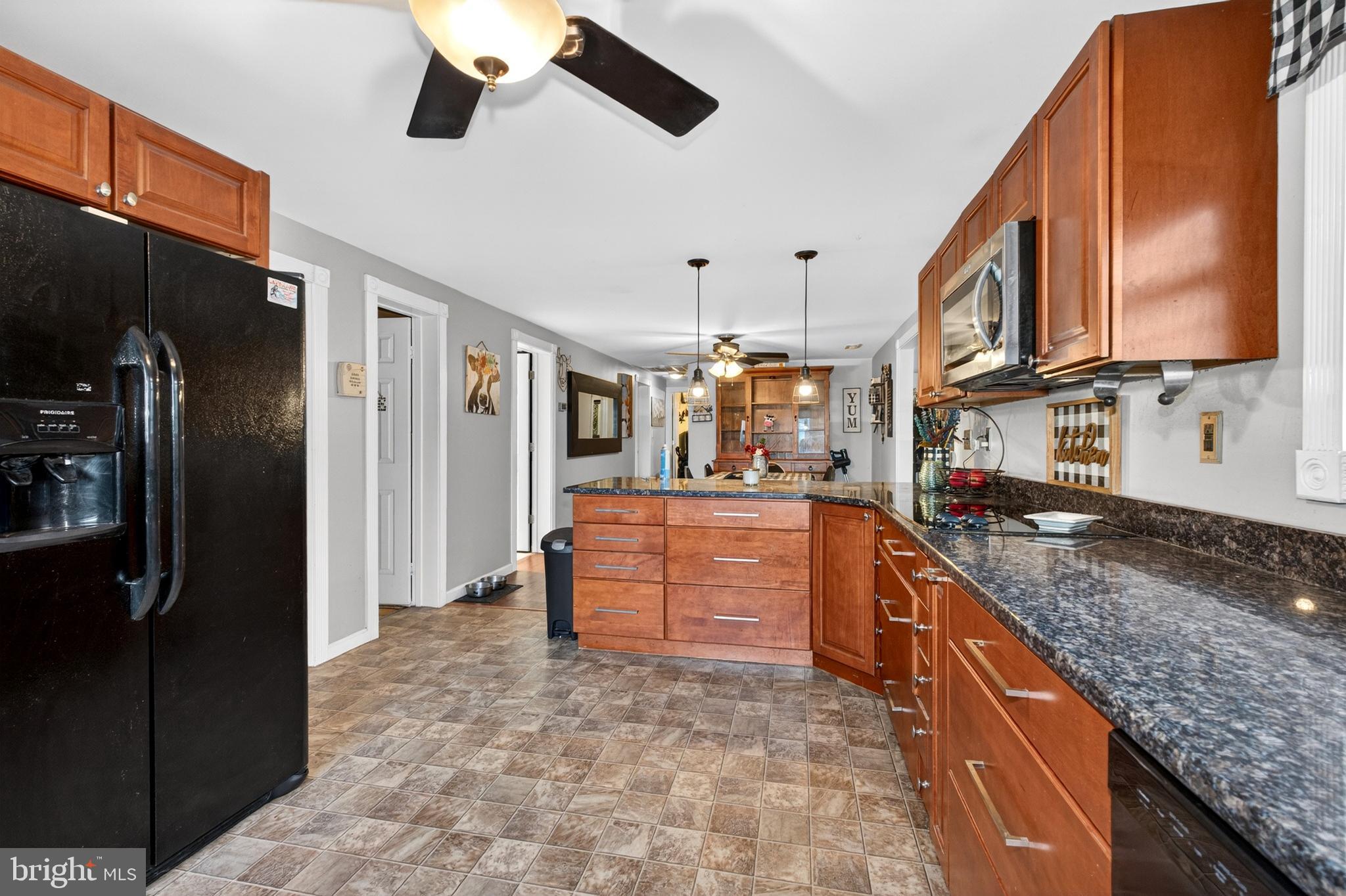 NORTH POINT VILLAGE - Residential
