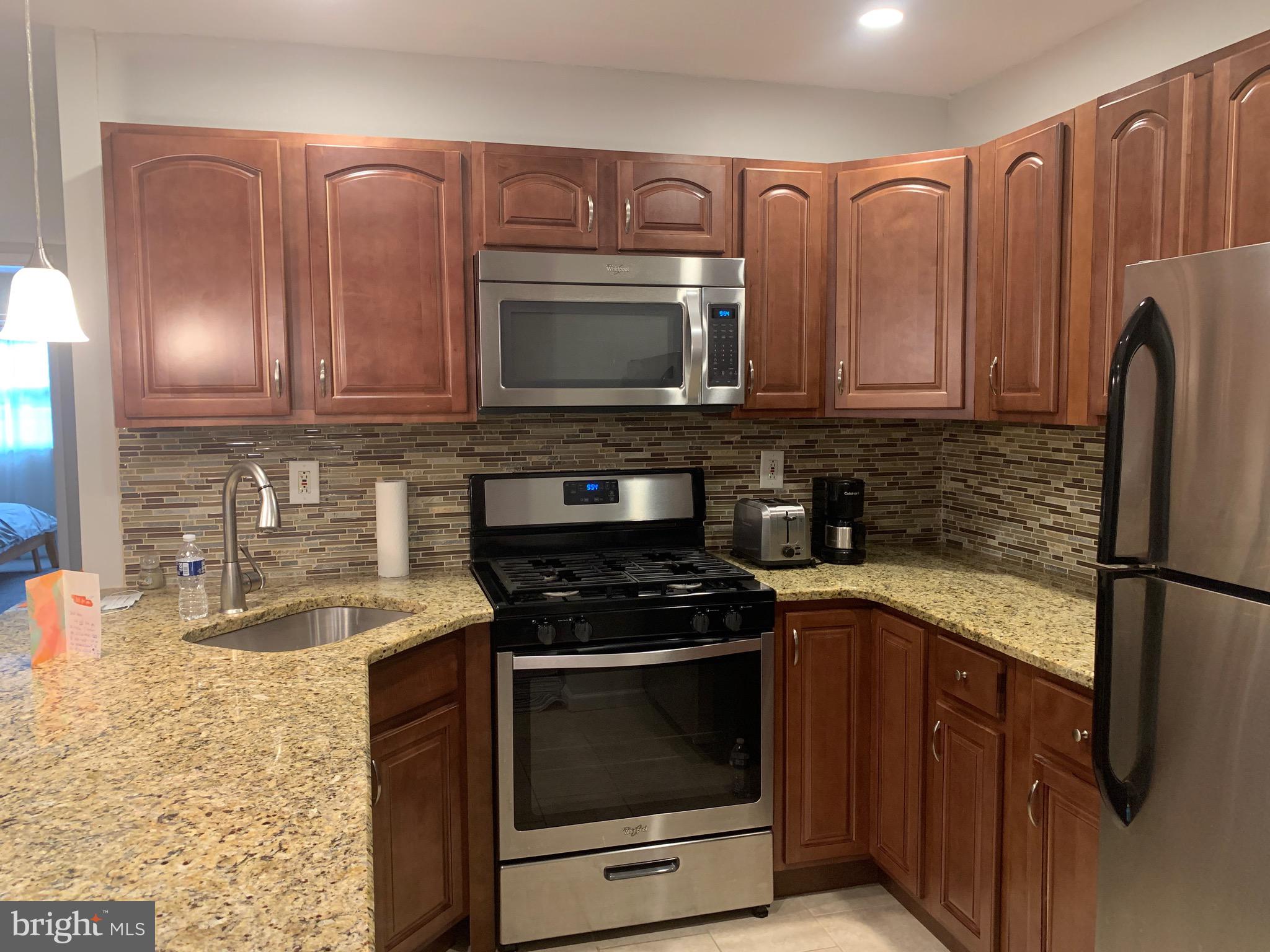 THE MEADOWS - Residential Lease