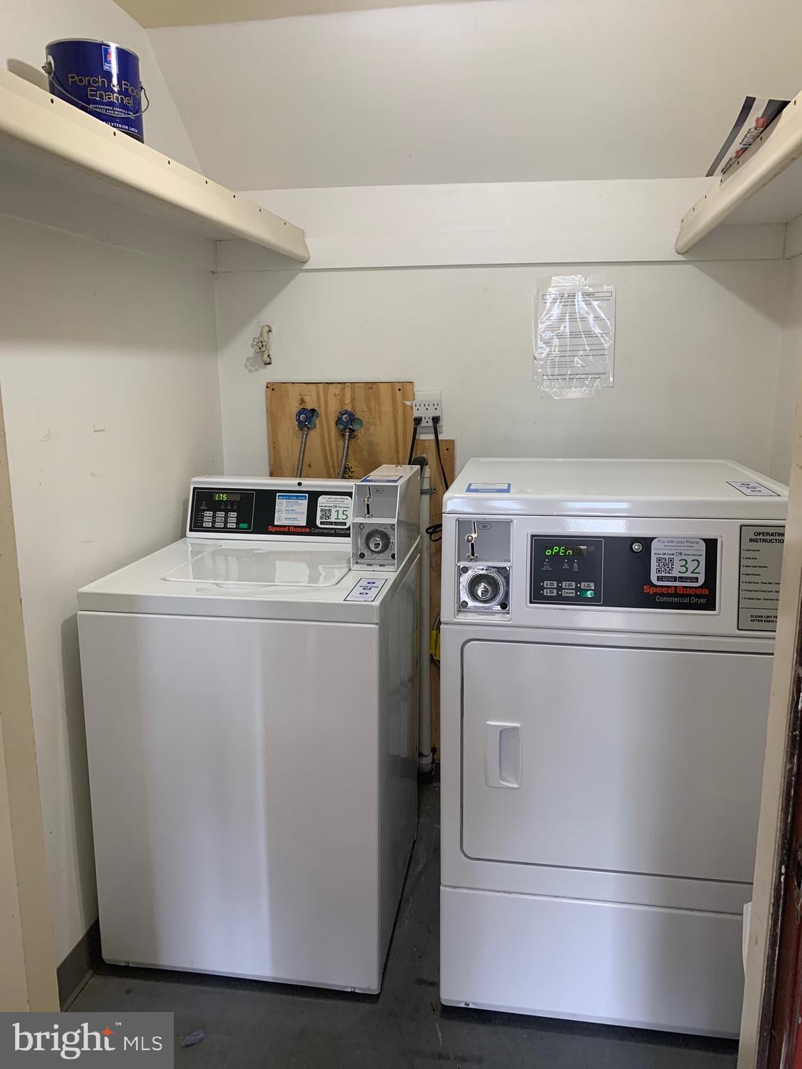 THE MEADOWS - Residential Lease