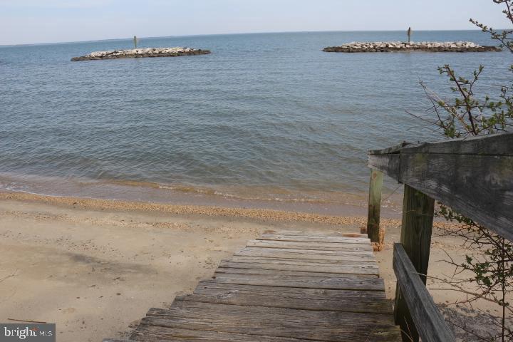 BEVERLEY BEACH - Residential