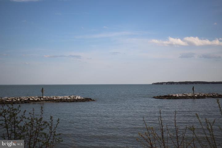 BEVERLEY BEACH - Residential