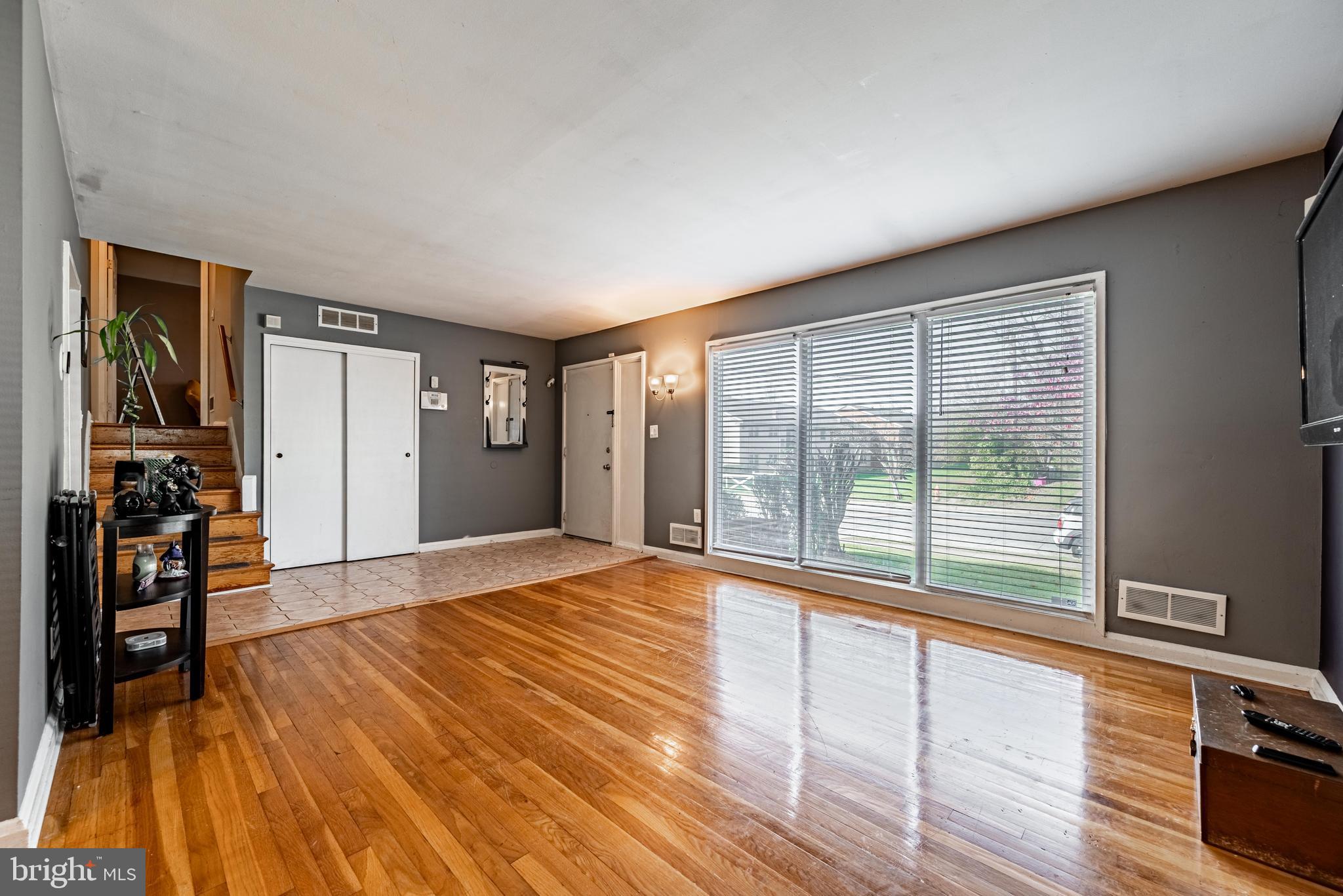 MILFORD RIDGE - Residential