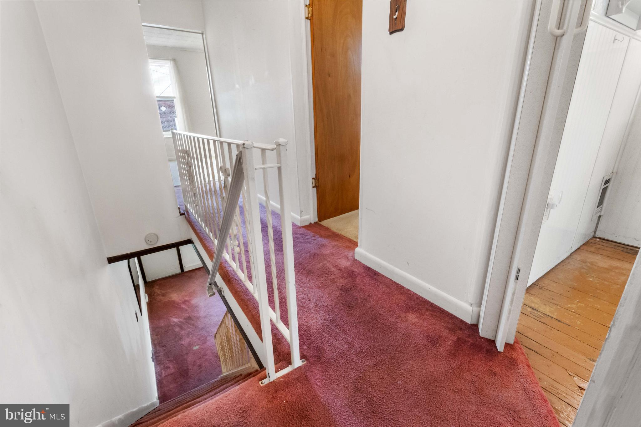 EAST FALLS - Residential