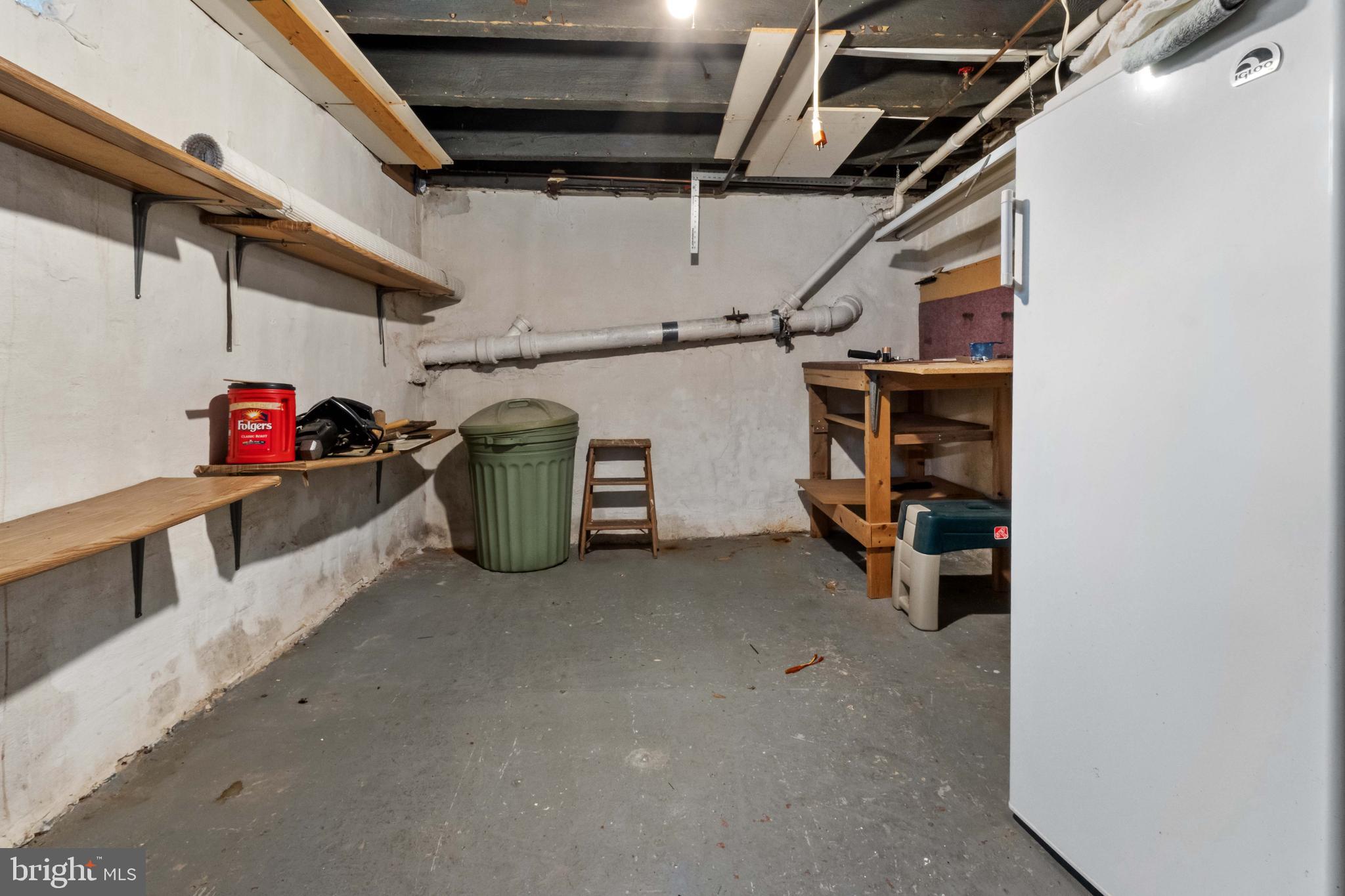 EAST FALLS - Residential