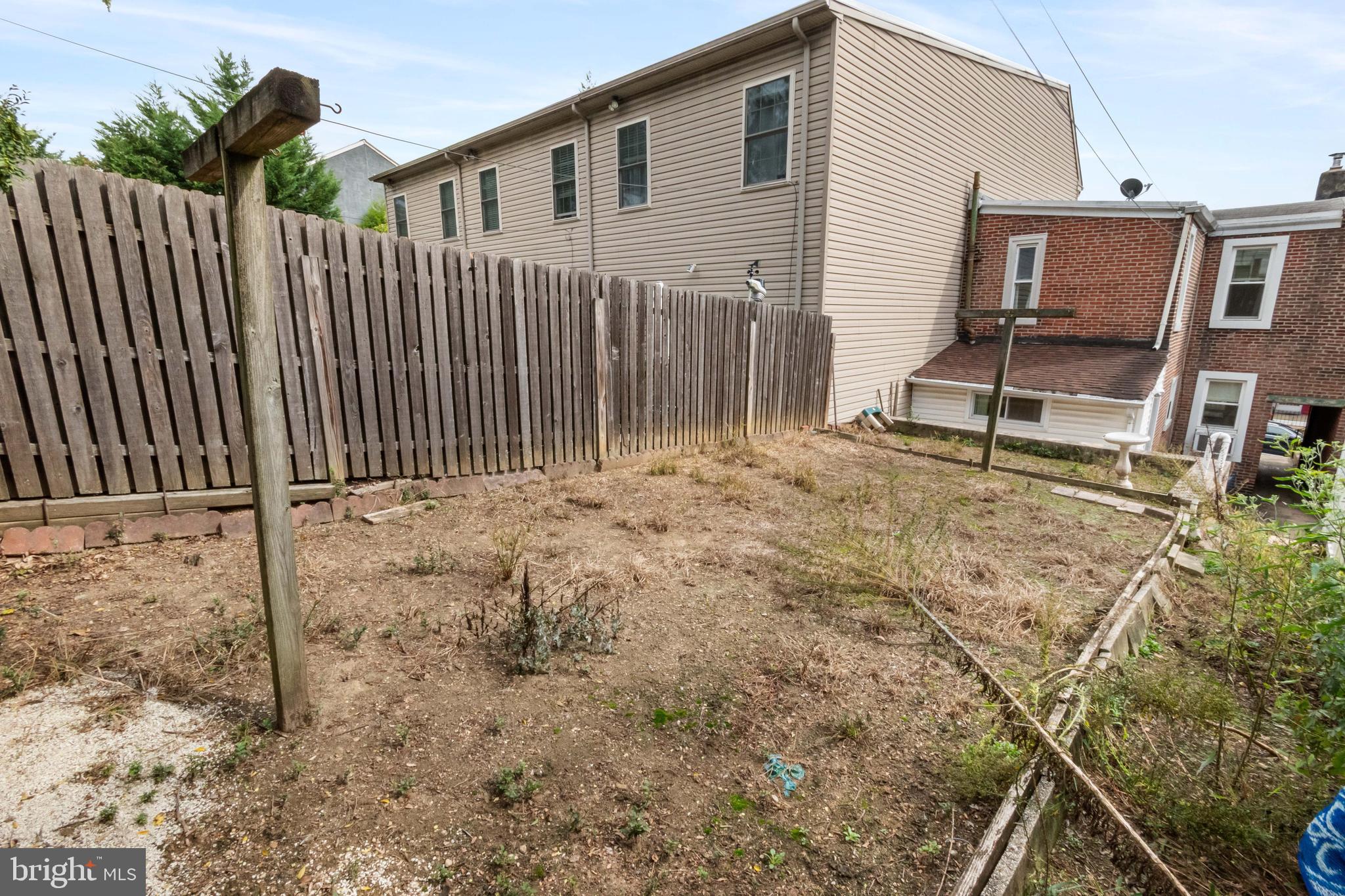 EAST FALLS - Residential