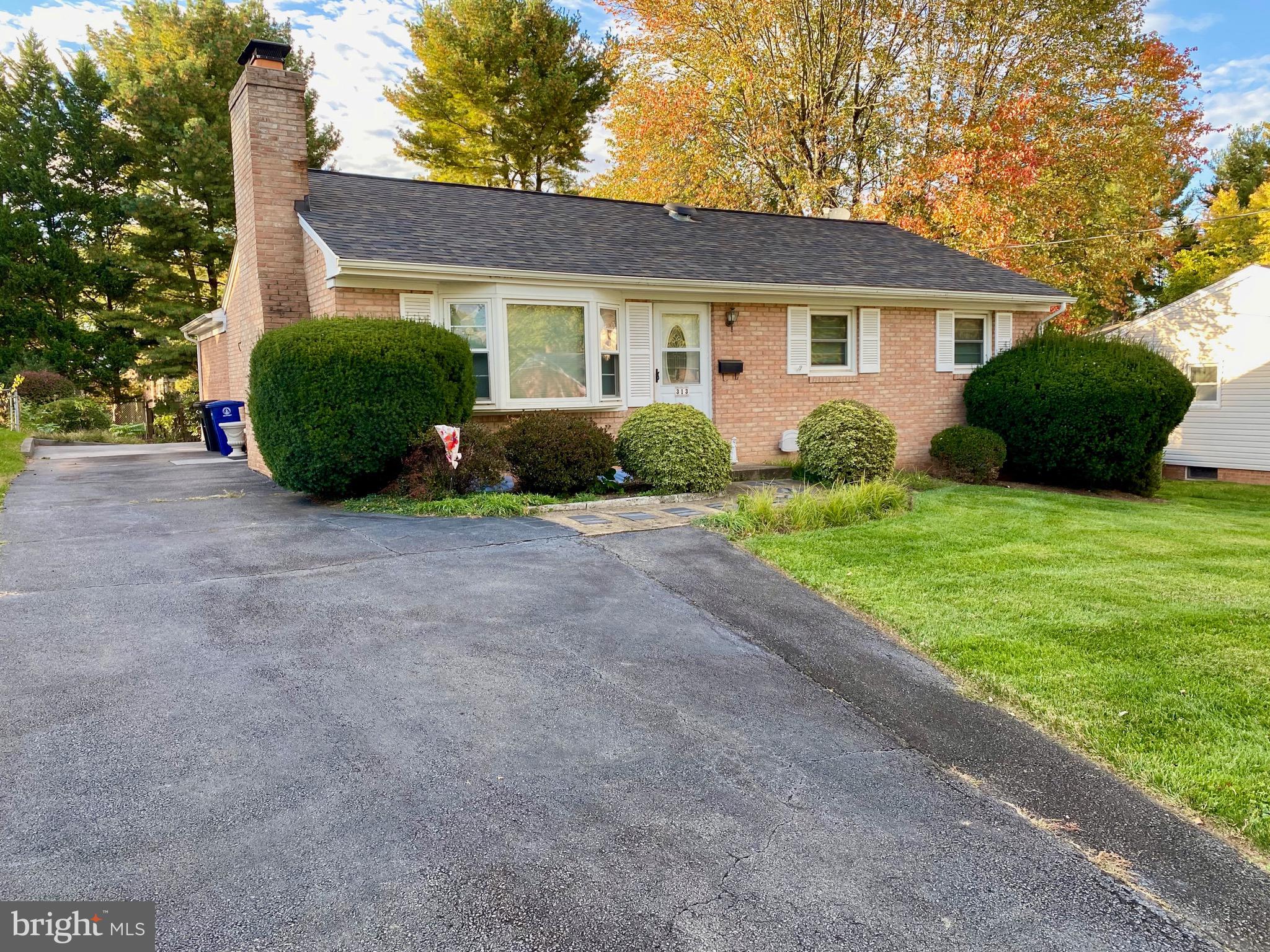 PROSPECT HILLS - Residential