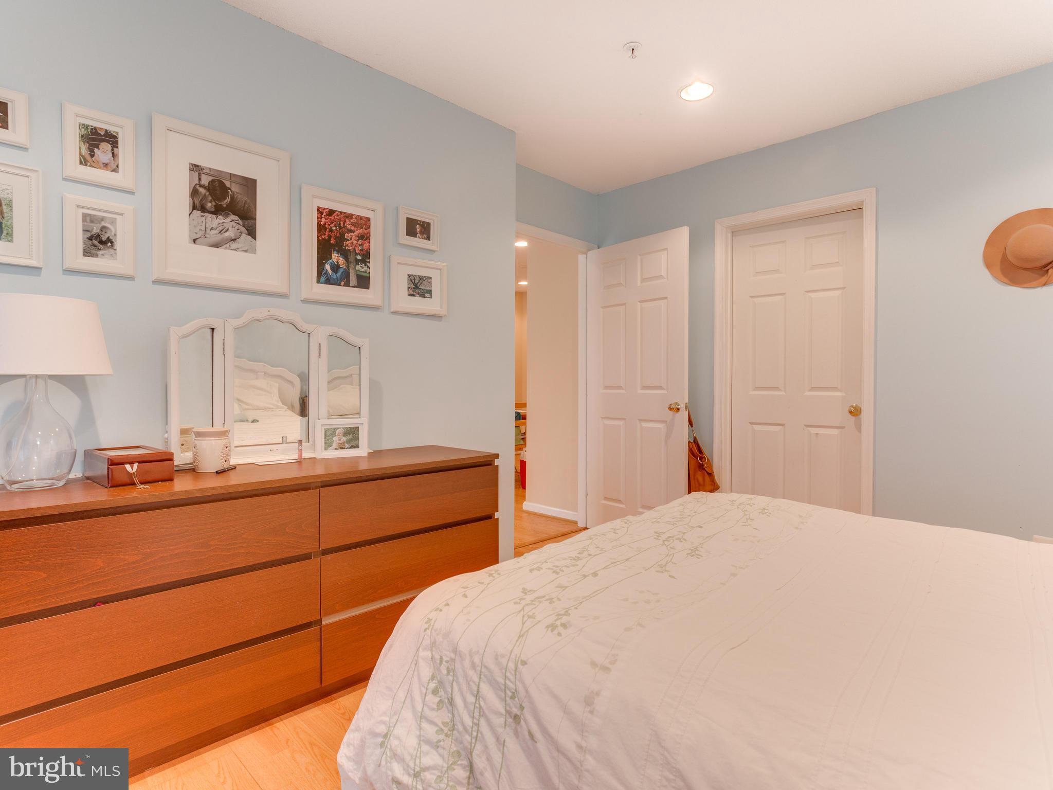 SOUTH GLEN - Residential