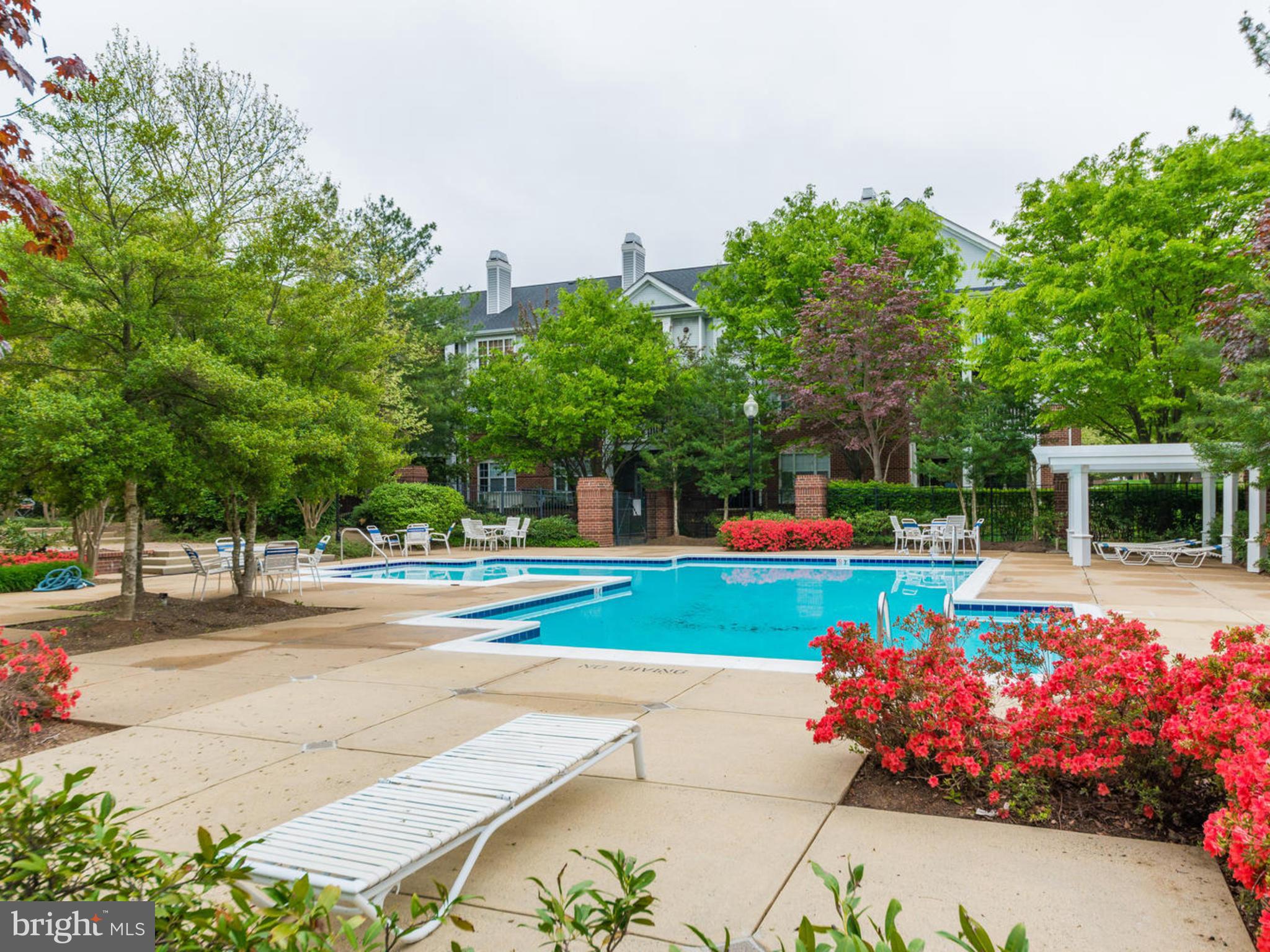 SOUTH GLEN - Residential