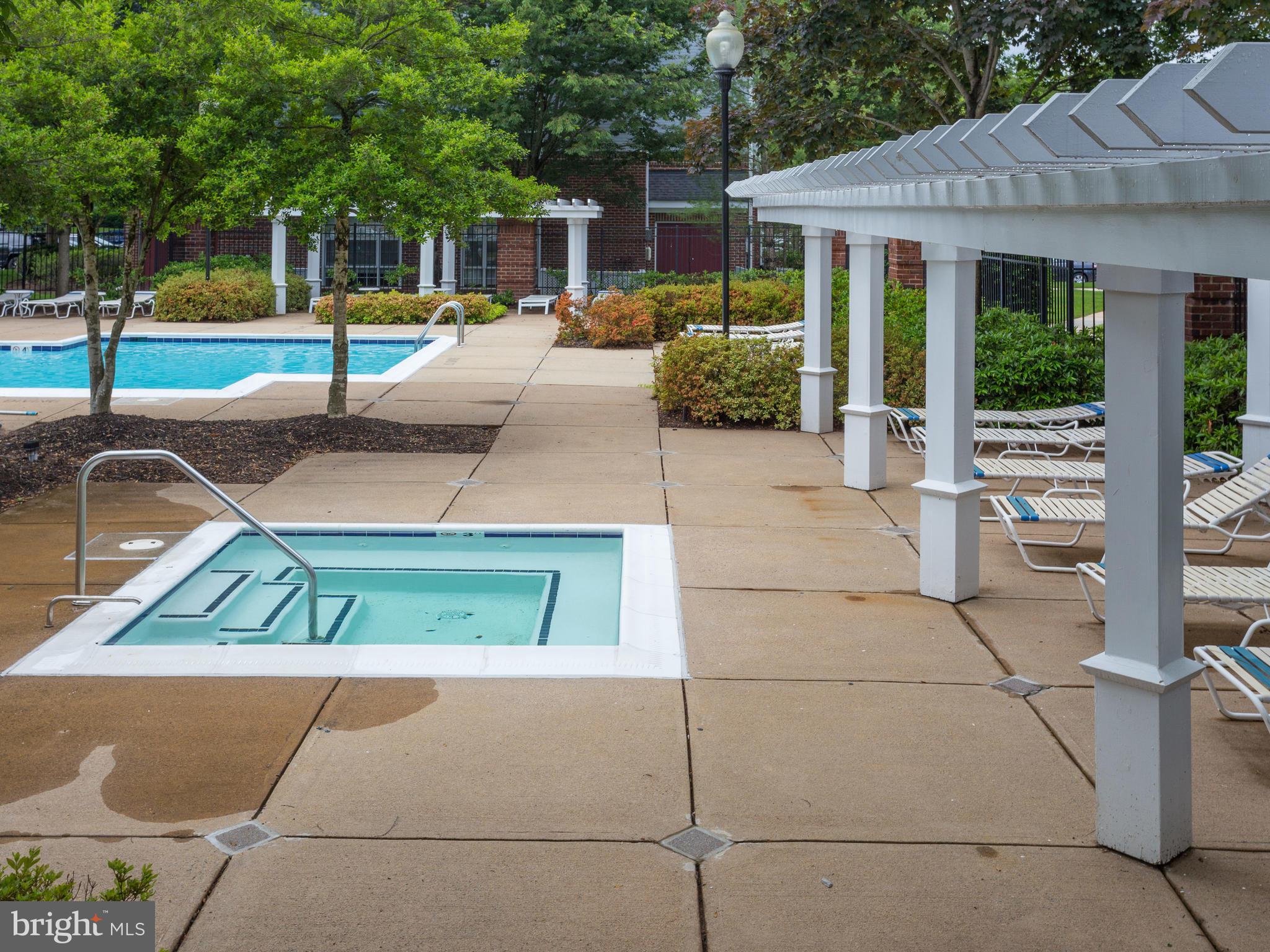 SOUTH GLEN - Residential