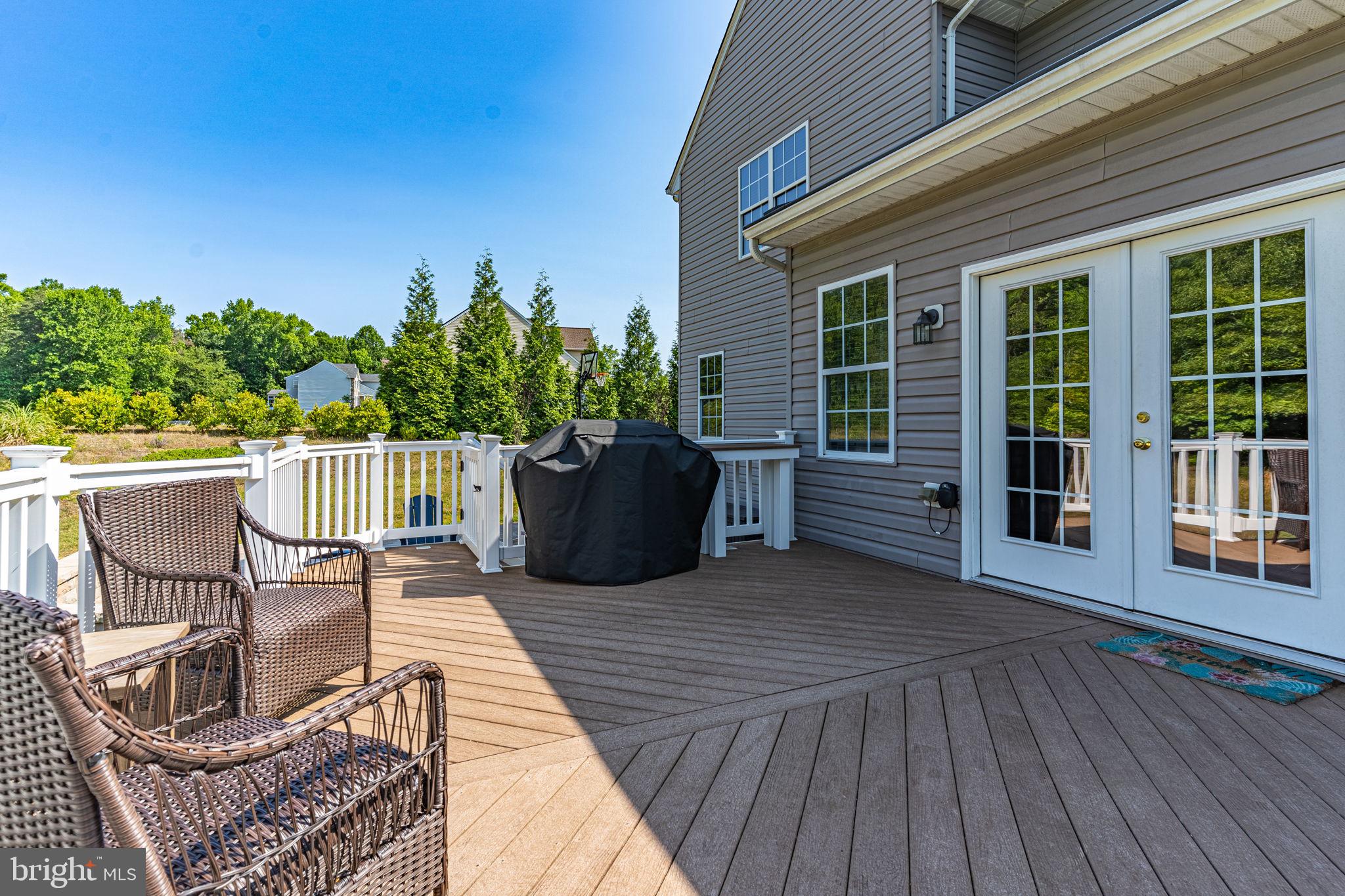 HUGHESVILLE - Residential